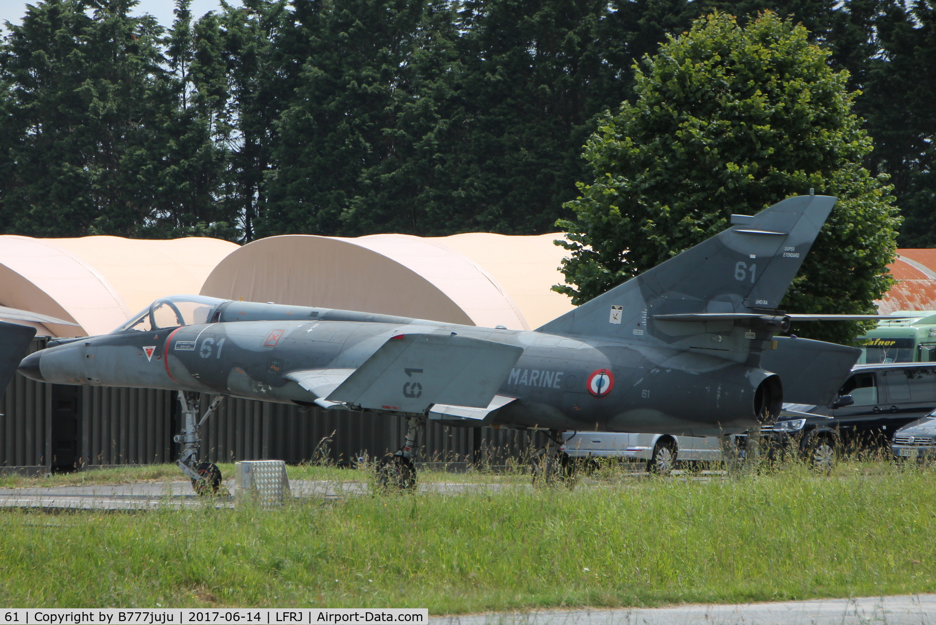 61, Dassault Super Etendard C/N 67, use for ground training
