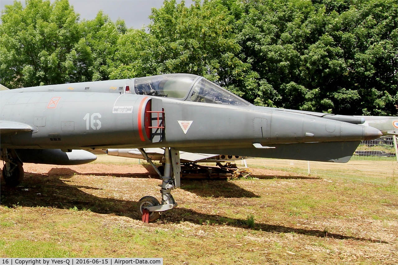 16, Dassault Etendard IV.M C/N 16, Dassault Etendard IV.M, Savigny-Les Beaune Museum