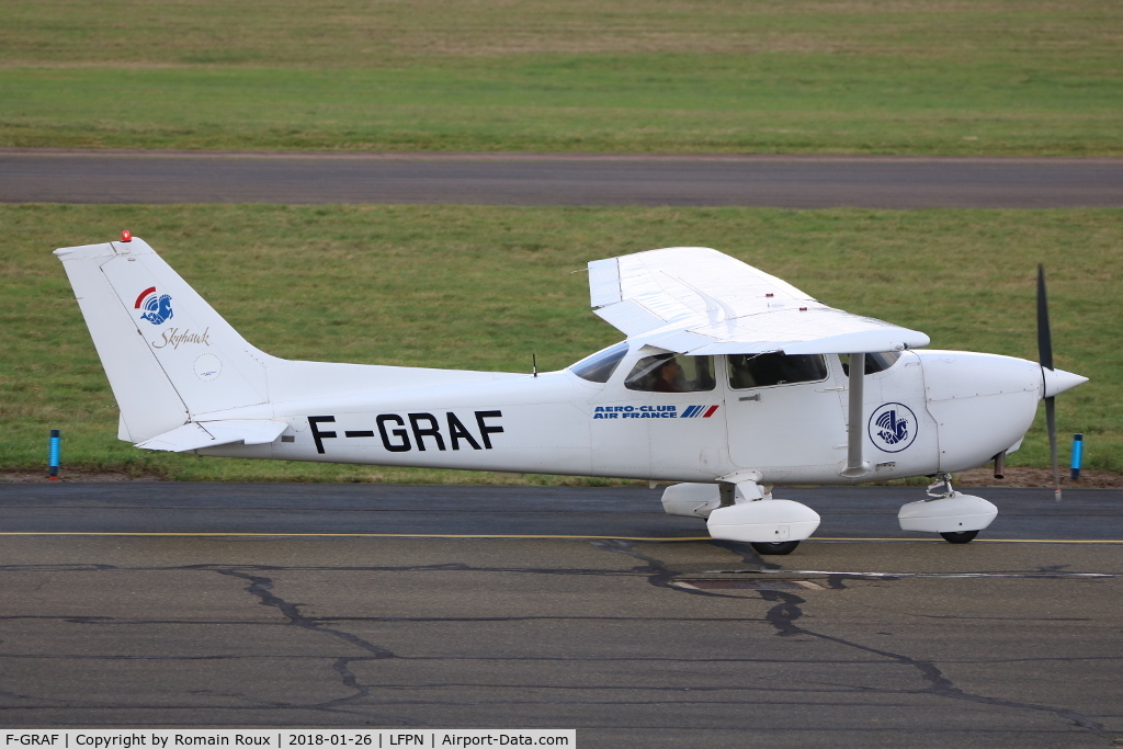 F-GRAF, Cessna 172R C/N 172-80232, Taxiing