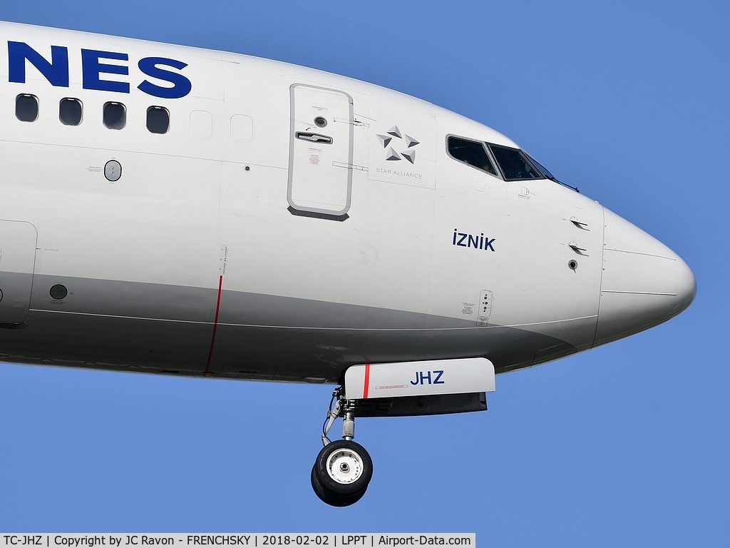 TC-JHZ, 2014 Boeing 737-8F2 C/N 42004, 