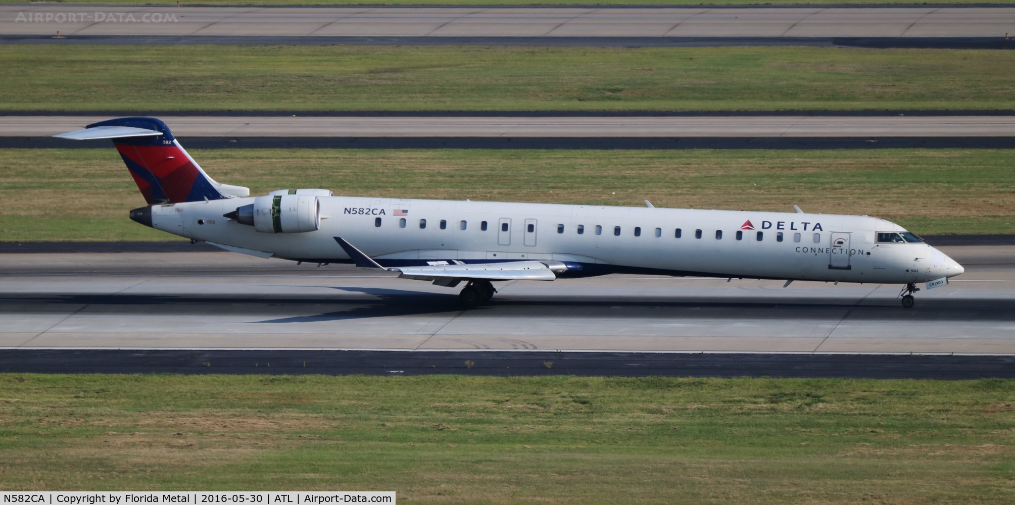 N582CA, 2008 Bombardier CRJ-900ER (CL-600-2D24) C/N 15171, Delta Connection