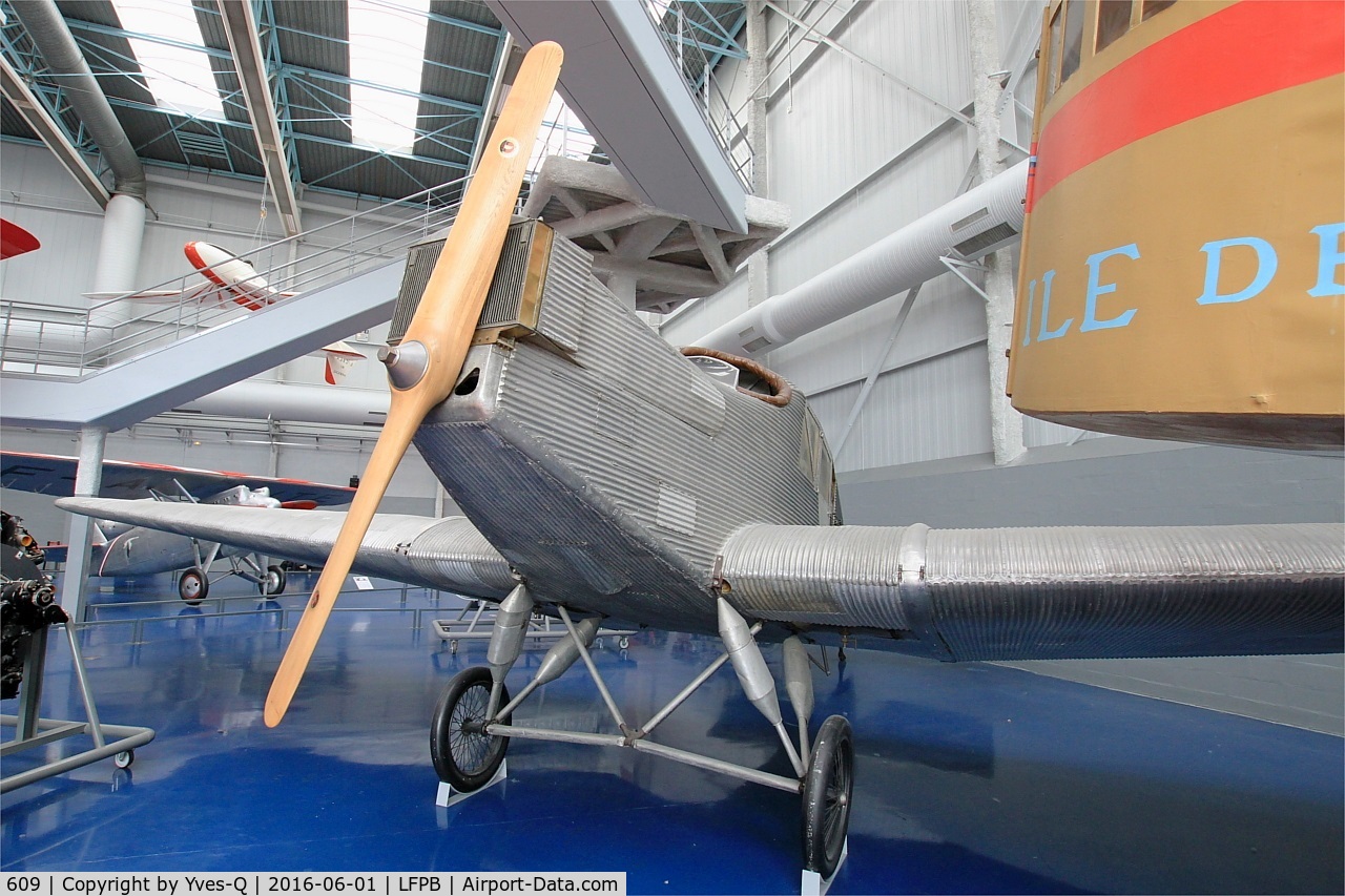 609, Junkers F.13 C/N 609/600, Junkers F.13, Air & Space Museum Paris-Le Bourget Airport (LFPB-LBG)