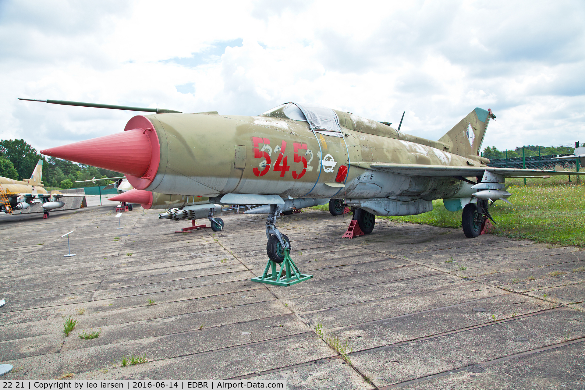 22 21, Mikoyan-Gurevich MiG-21 C/N 94A7215, Rothenburg museum 14.6.2016