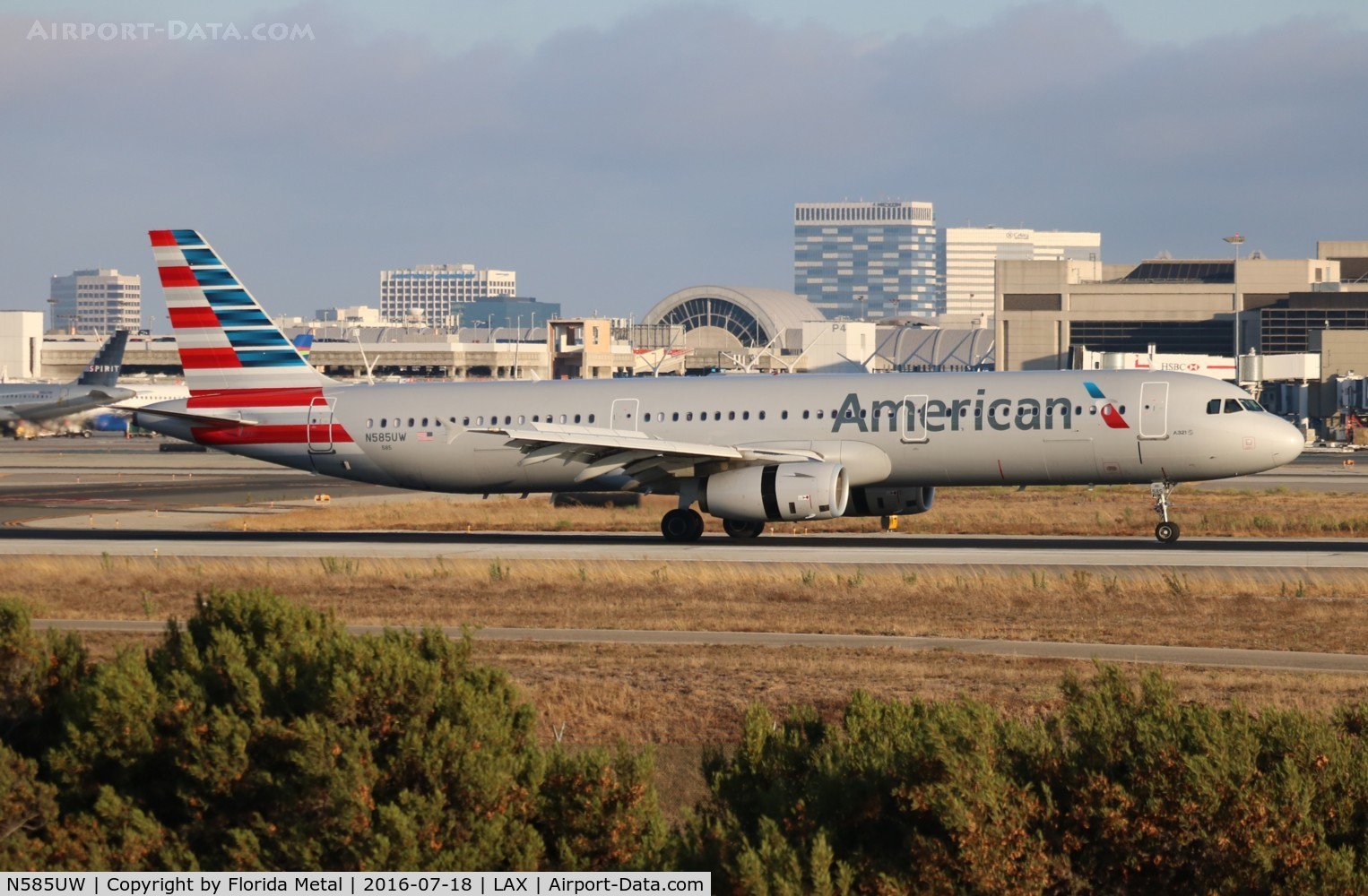N585UW, 2014 Airbus A321-231 C/N 6214, American