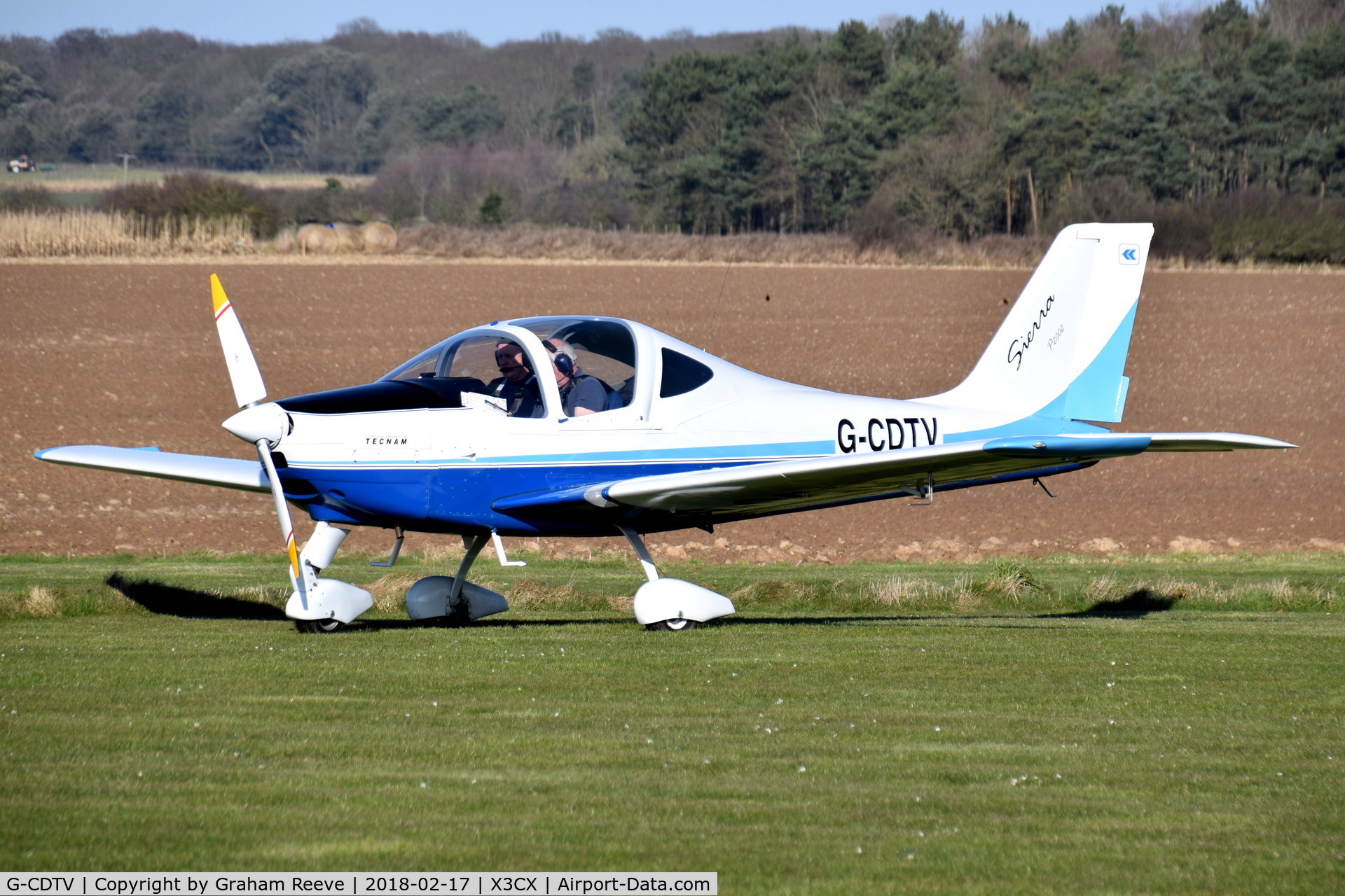 G-CDTV, 2007 Tecnam P-2002EA Sierra C/N PFA 333-14501, Just landed at Northrepps.