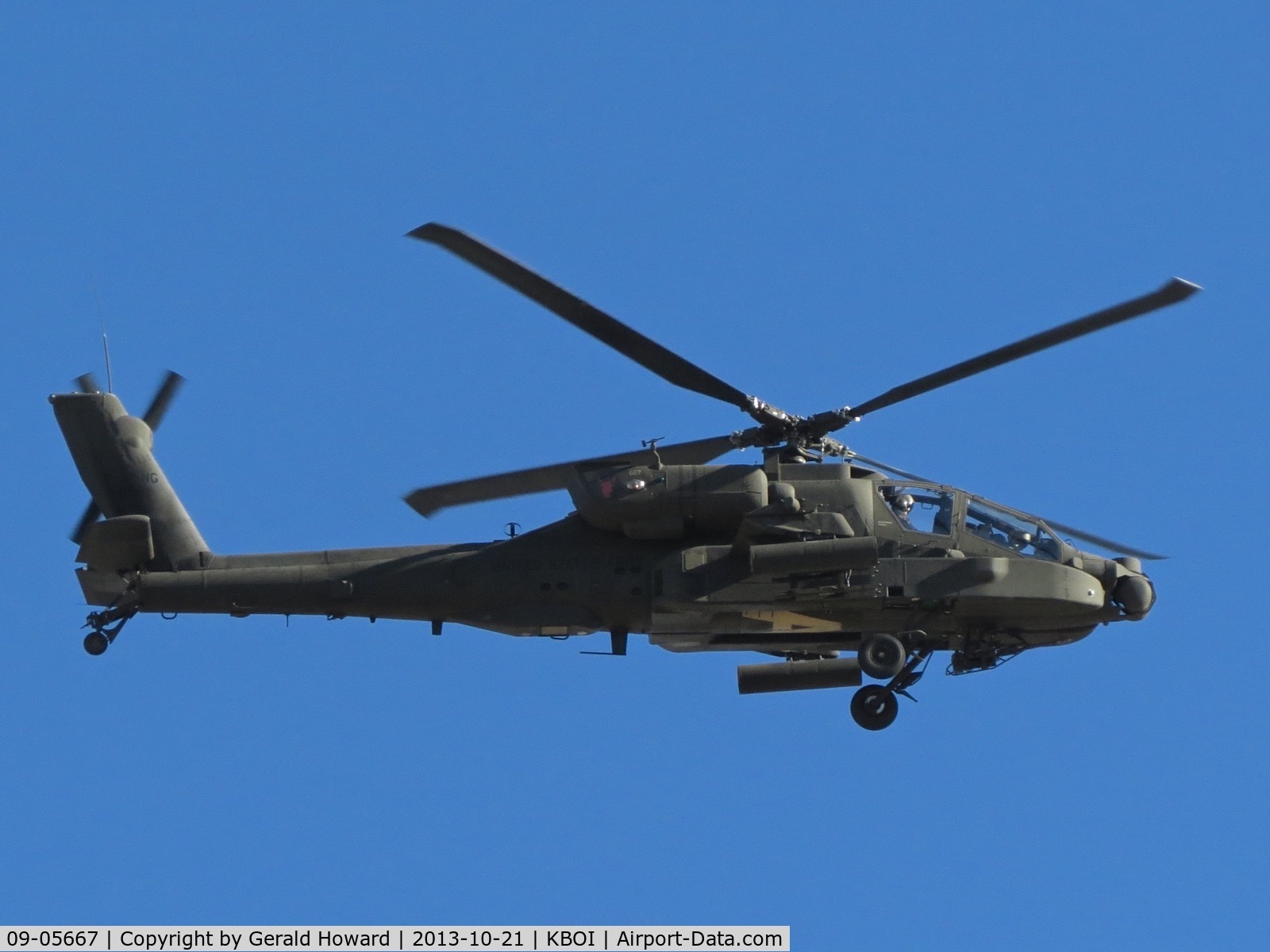 09-05667, 2009 Boeing AH-64D Longbow Apache C/N PVD667, Departing BOI.  1-183rd AVN BN, Idaho Army National Guard.
