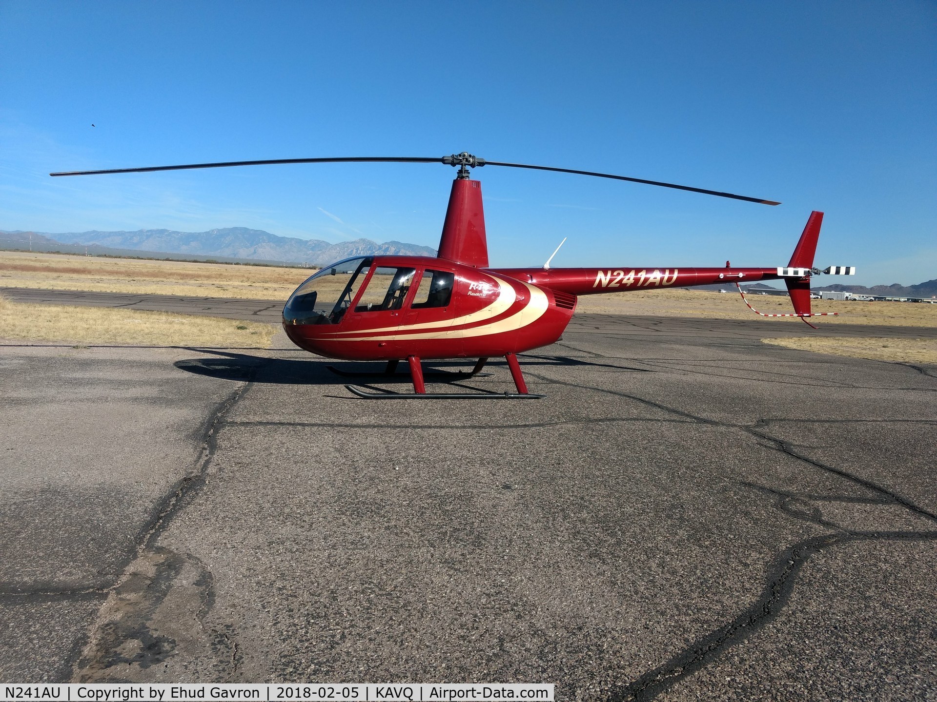 N241AU, 2008 Robinson R44 II C/N 12592, Volare Helicopters R44 II at rest