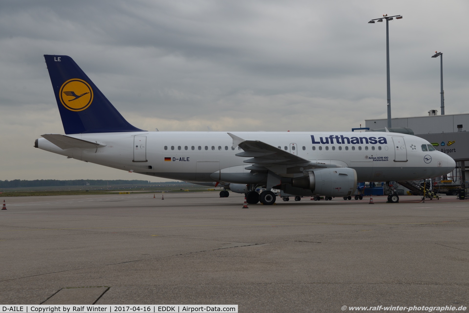 D-AILE, 1996 Airbus A319-114 C/N 627, Airbus A319-114 - LH DLH Lufthansa 'Kelsterbach' - 627 - D-AILE - 16.04.2017 - CGN