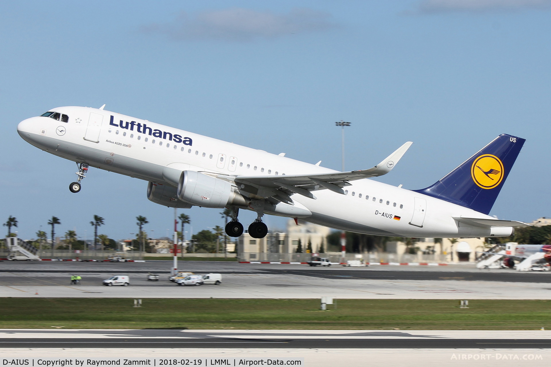 D-AIUS, 2016 Airbus A320-214 C/N 7024, A320 D-AIUS Lufthansa