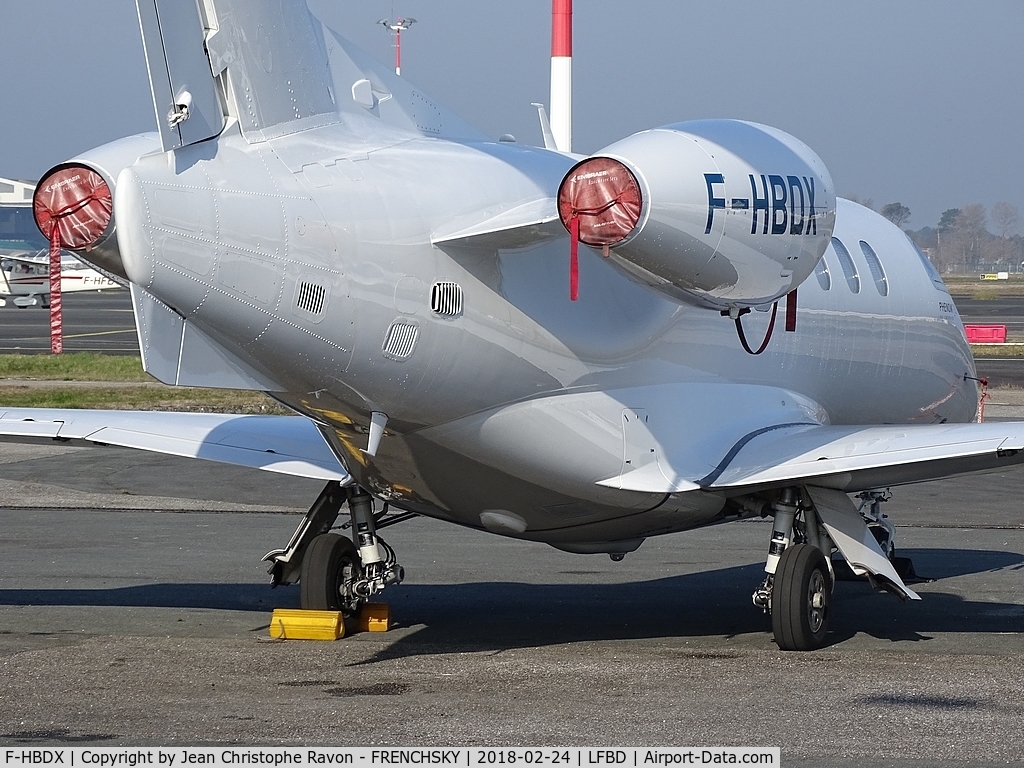 F-HBDX, 2015 Embraer EMB-505 Phenom 300 C/N 50500216, Jetkey Invest