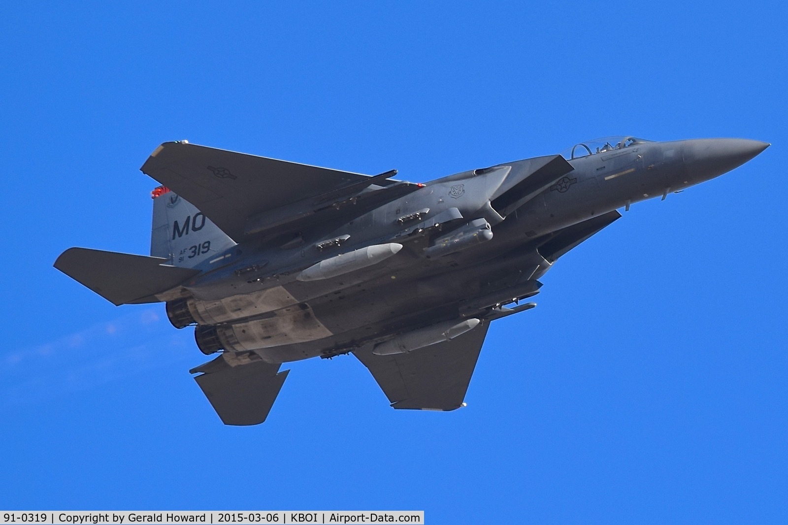 91-0319, 1991 McDonnell Douglas F-15E Strike Eagle C/N 1226/E184, Making a low approach to RWY 10R.  391st Fighter Sq. 