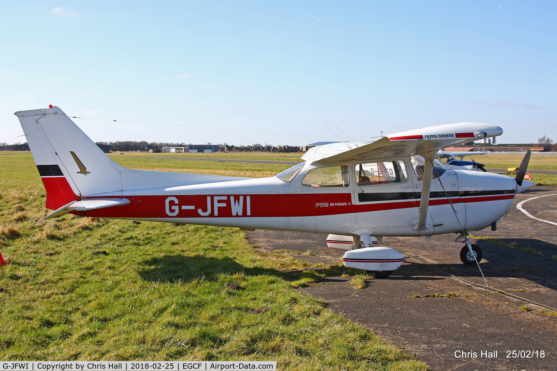 G-JFWI, 1977 Reims F172N Skyhawk C/N 1622, at Sandtoft