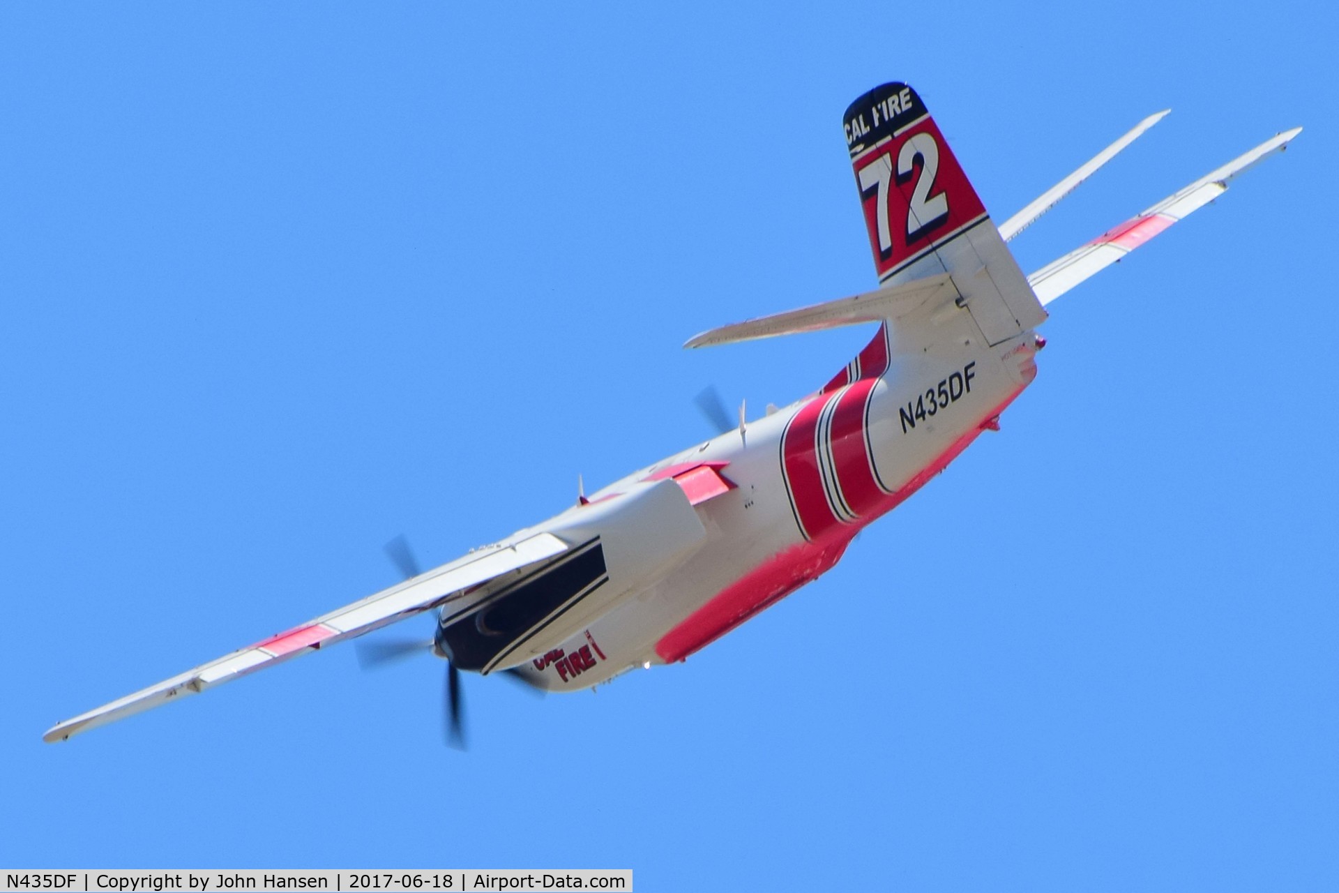 N435DF, 2001 Marsh Aviation S-2F3AT C/N 153573, Over Beaumont CA.  fighting fire.