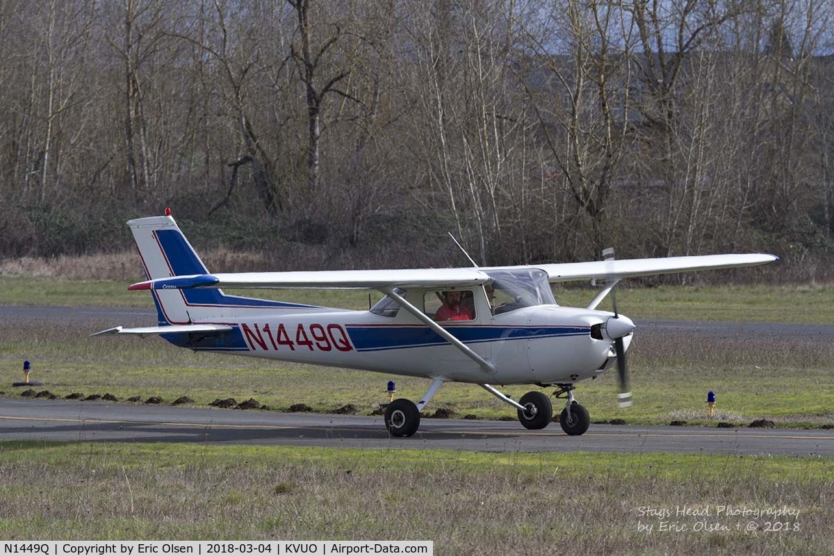 N1449Q, 1971 Cessna 150L C/N 15072749, Cessna 150 getting ready to depart Pearson Field