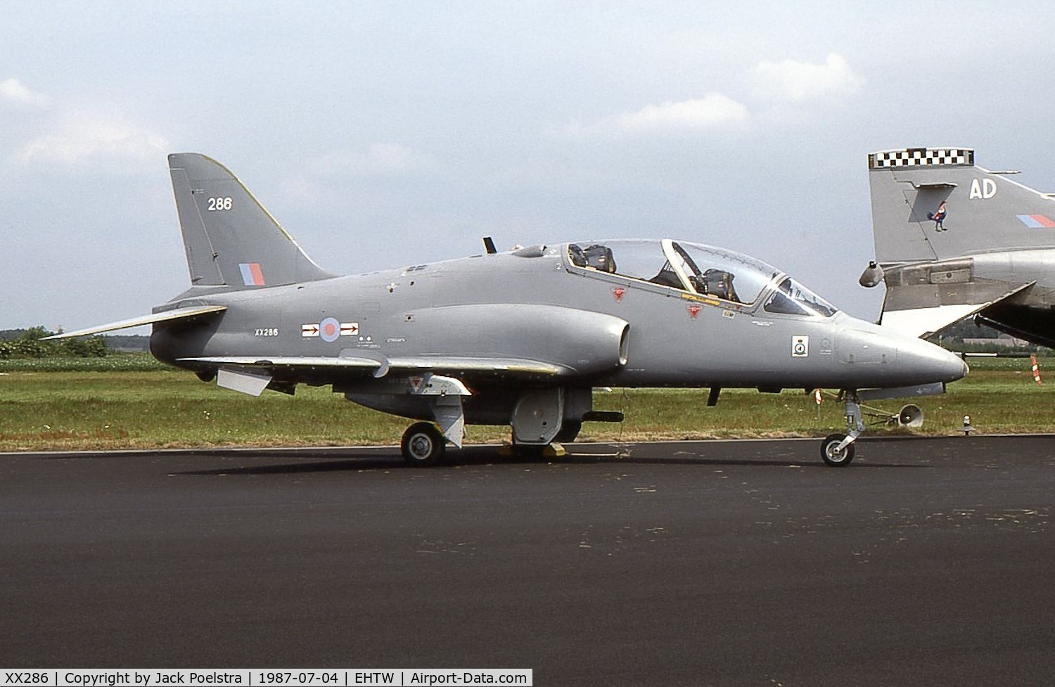 XX286, 1979 Hawker Siddeley Hawk T.1A C/N 112/312111, Hawk of RAF 1TWU at ENS airport