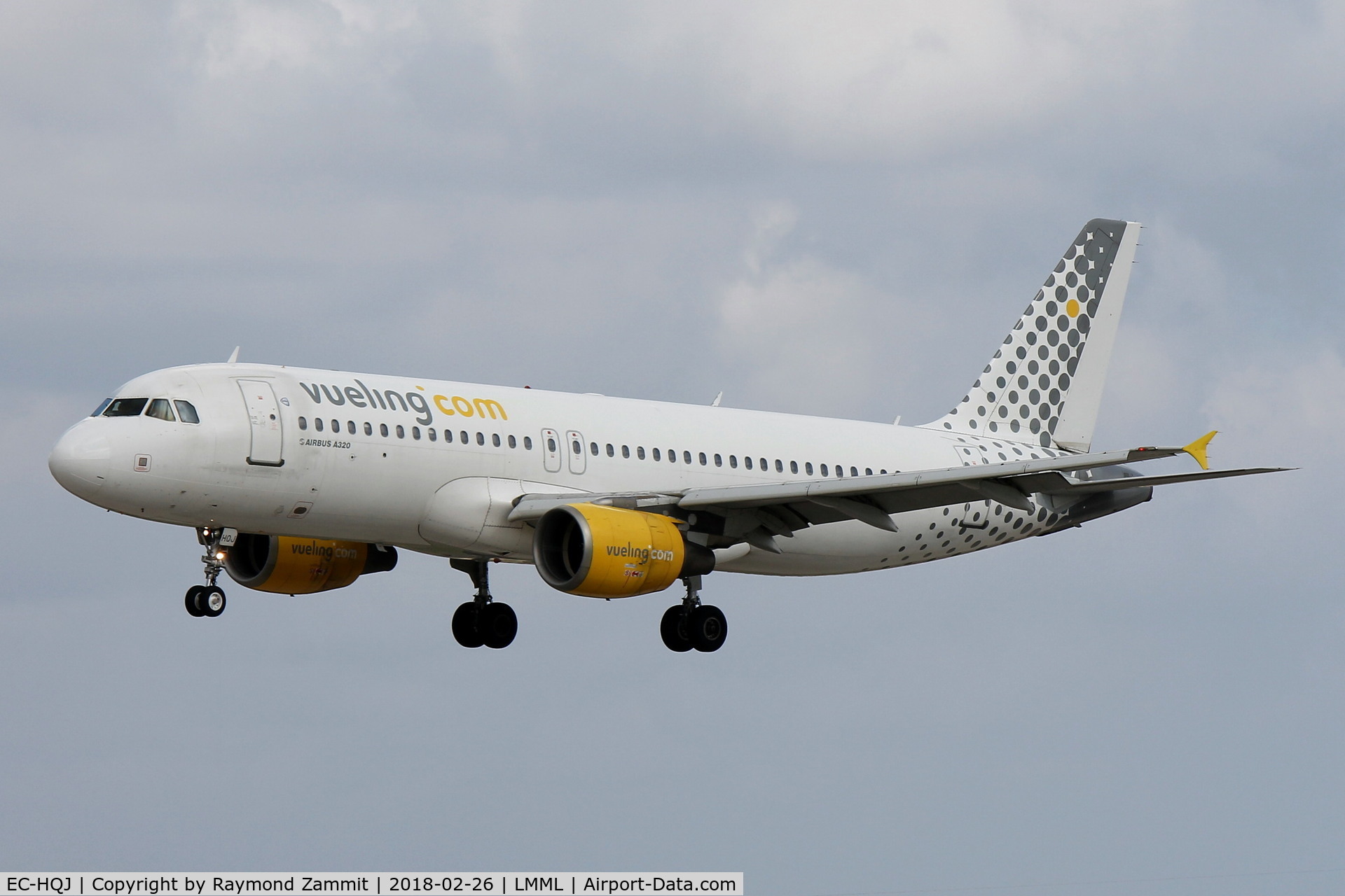 EC-HQJ, 2001 Airbus A320-214 C/N 1430, A320 EC-HQJ Vueling