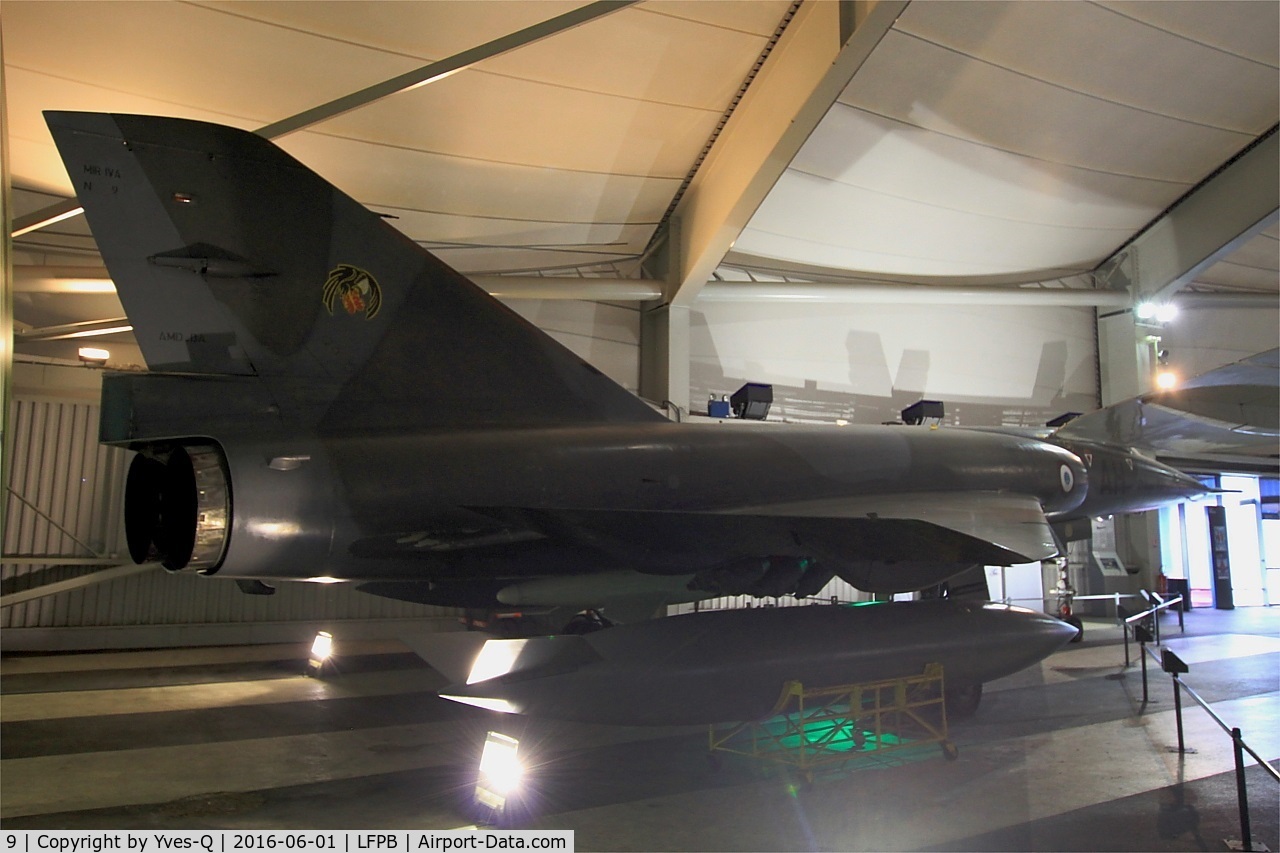 9, Dassault Mirage IVA C/N 9, Dassault Mirage IV A, Air & Space Museum Paris-Le Bourget Airport (LFPB-LBG)