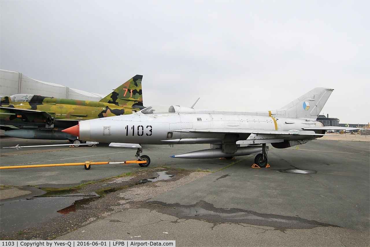 1103, Mikoyan-Gurevich MiG-21F-13 C/N 161103, Aéro S-106 (Mig 21F-13), Air & Space Museum Paris-Le Bourget (LFPB-LBG)
