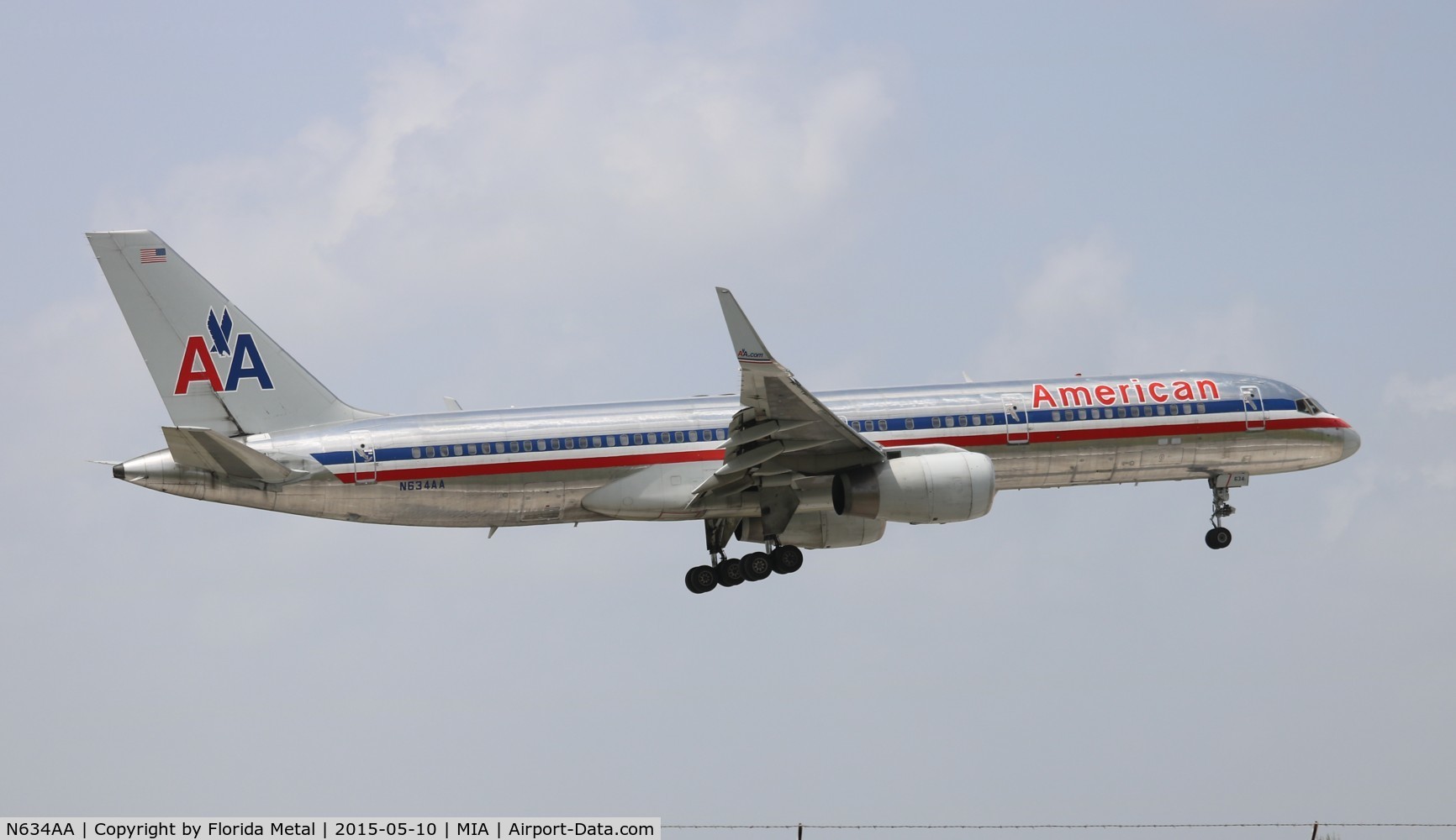 N634AA, 1990 Boeing 757-223 C/N 24592, American