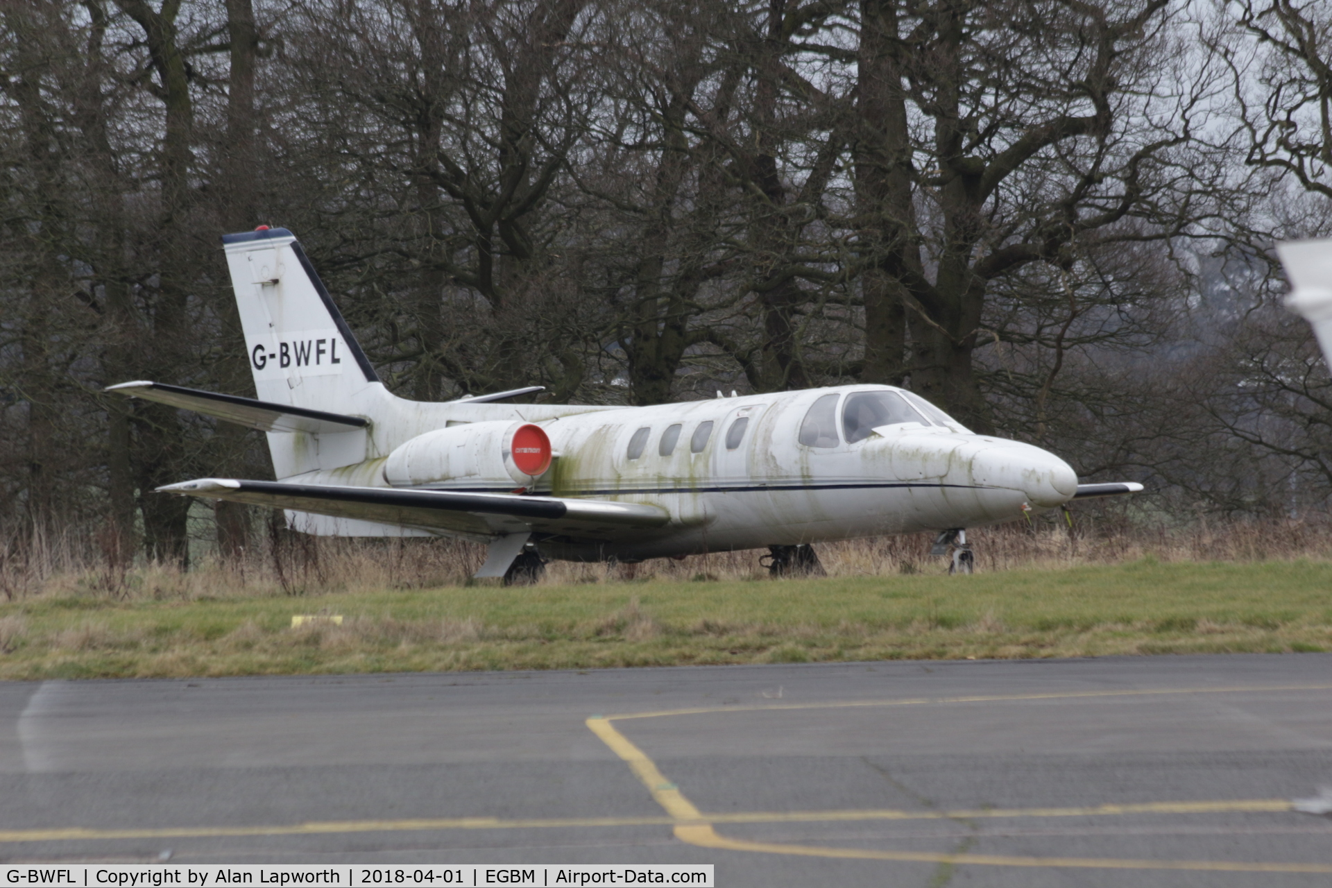 G-BWFL, 1975 Cessna 500 Citation C/N 500-0264, Looking a bit worse for wear
