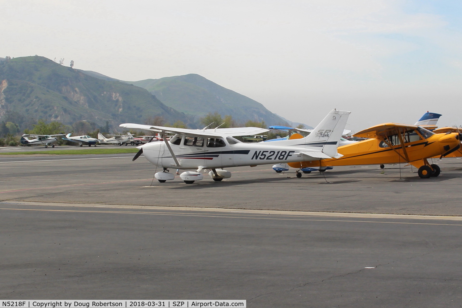 N5218F, 2002 Cessna 172S C/N 172S9132, 2002 Cessna 172S SKYLANE SP, Lycoming IO-360-L2A 180 Hp