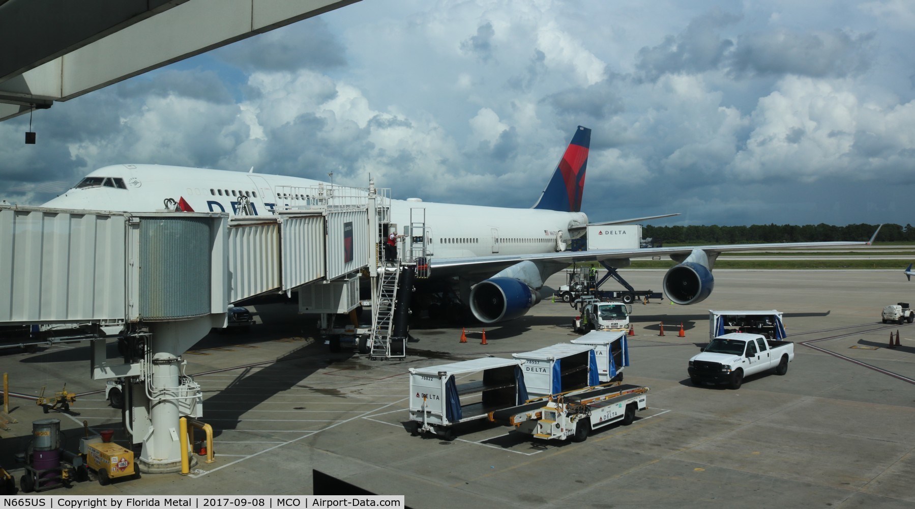 N665US, 1989 Boeing 747-451 C/N 23820, Delta 747