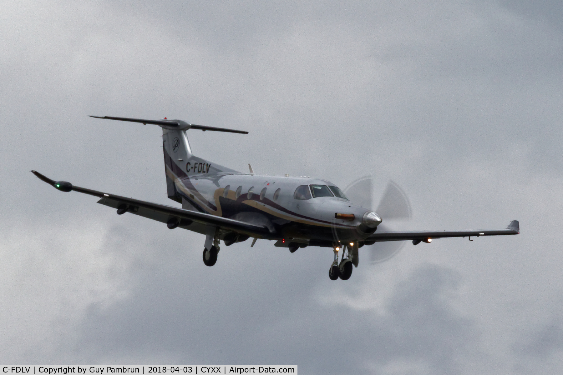 C-FDLV, 2007 Pilatus PC-12/47 C/N 864, Landing