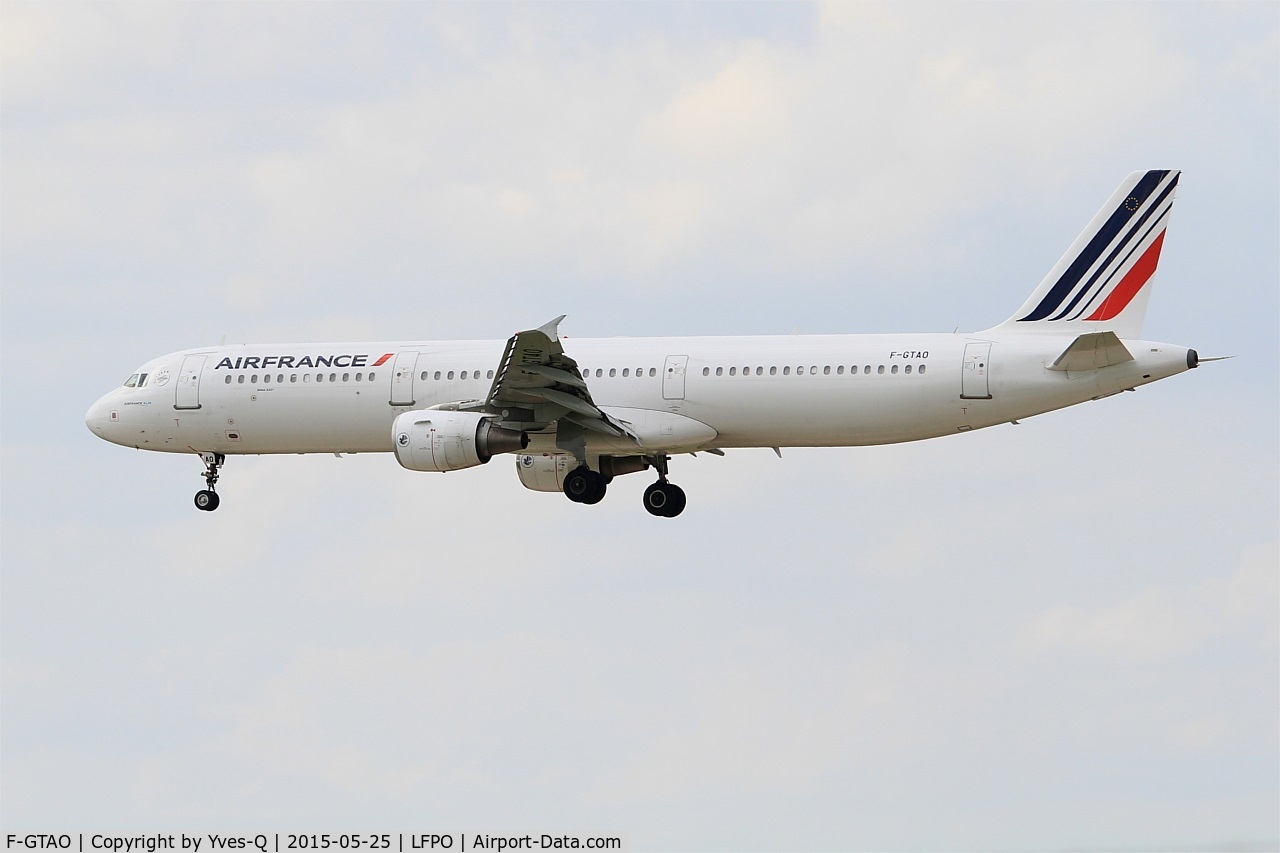 F-GTAO, 2007 Airbus A321-211 C/N 3098, Airbus A321-211, Short approach Rwy 26, Paris-Orly Airport (LFPO-ORY)