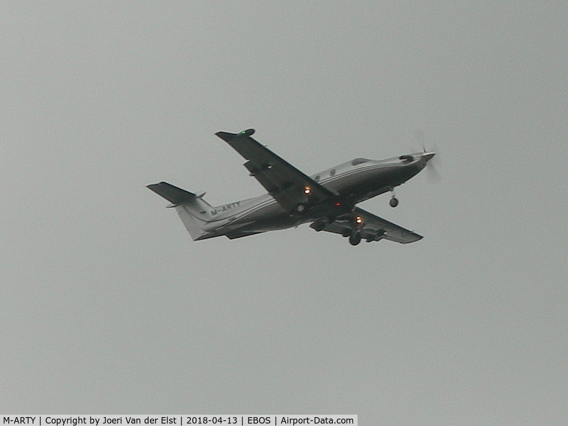 M-ARTY, 2009 Pilatus PC-12/47E C/N 1114, Moments before touchdown rwy 26