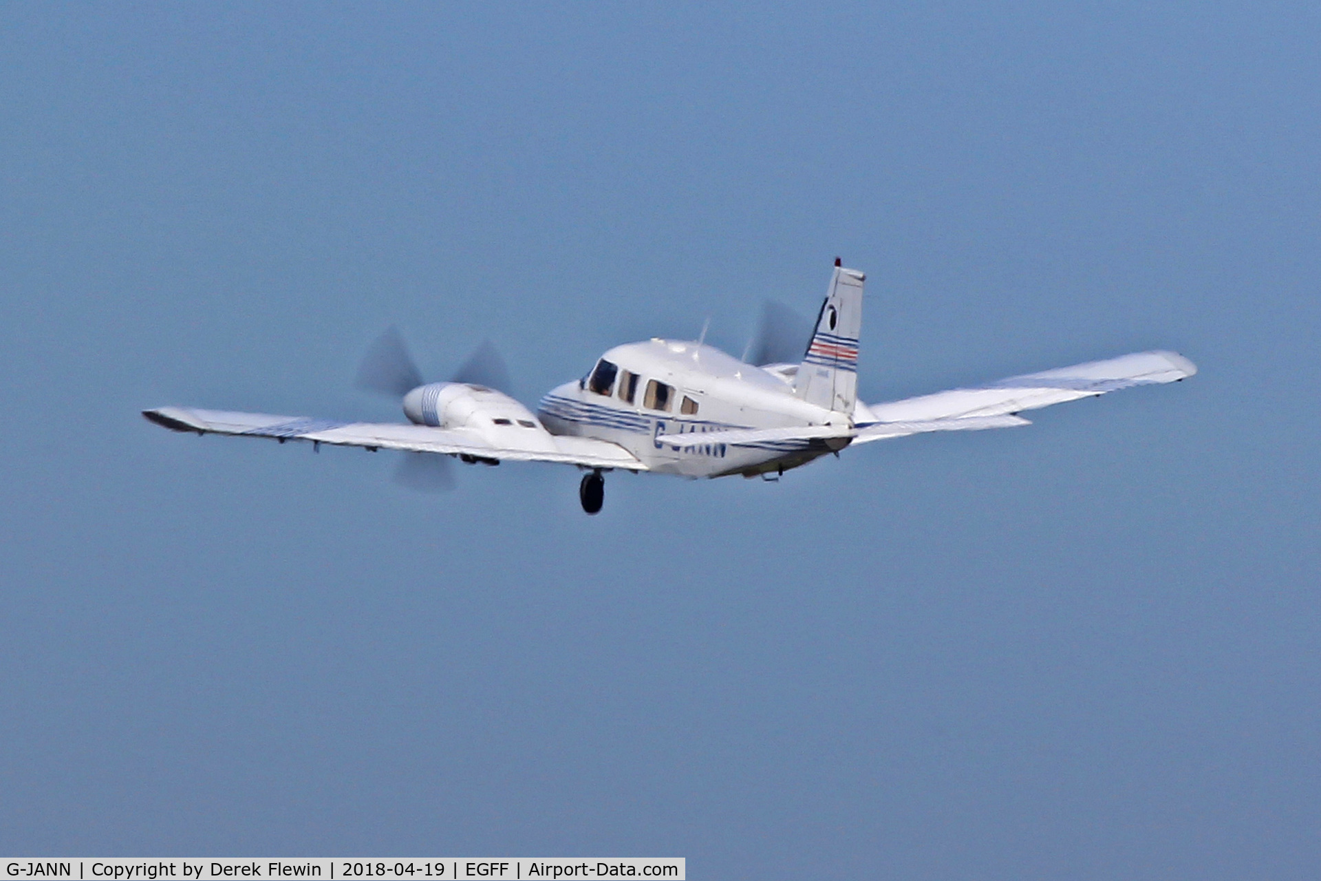 G-JANN, 1988 Piper PA-34-220T Seneca III C/N 34-33133, SENECA III, Cardiff based, seen departing runway 30.