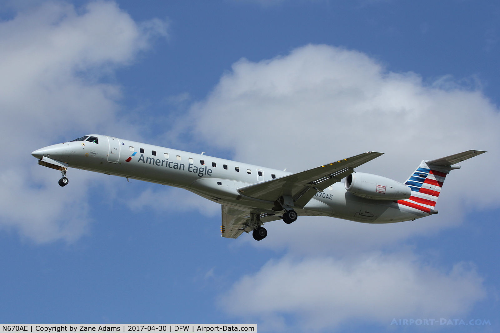 N670AE, 2004 Embraer ERJ-145LR (EMB-145LR) C/N 145790, Arriving at DFW Airport