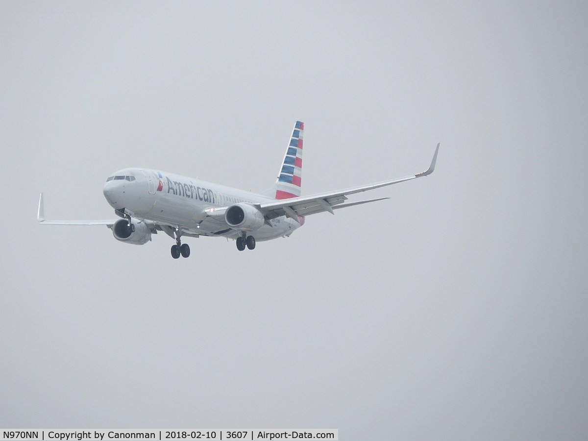 N970NN, 2015 Boeing 737-823 C/N 31217, Landing
