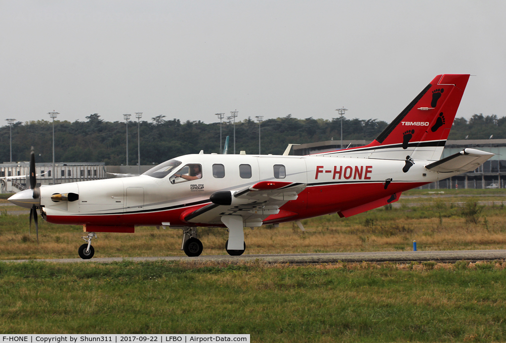 F-HONE, Socata TBM-850 C/N 649, Taxiing to the General Aviation area...