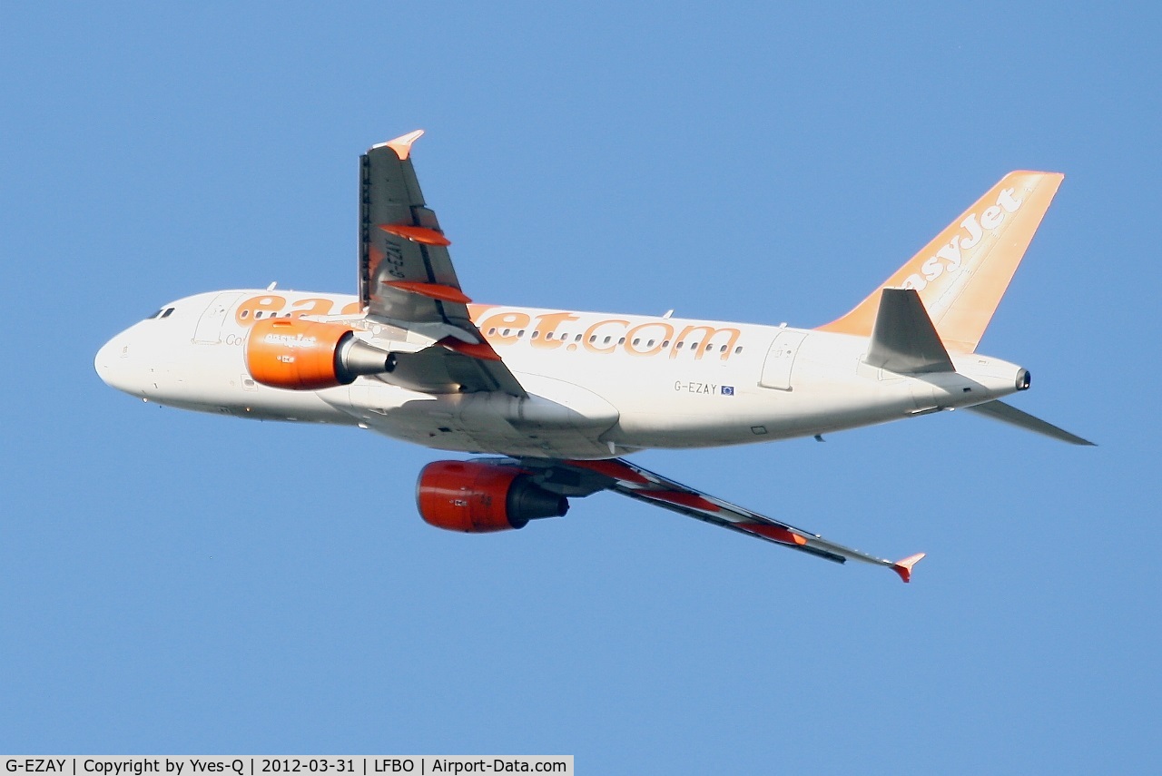 G-EZAY, 2006 Airbus A319-111 C/N 2827, Airbus A319-111, Take off rwy 32R, Toulouse Blagnac Airport (LFBO-TLS)