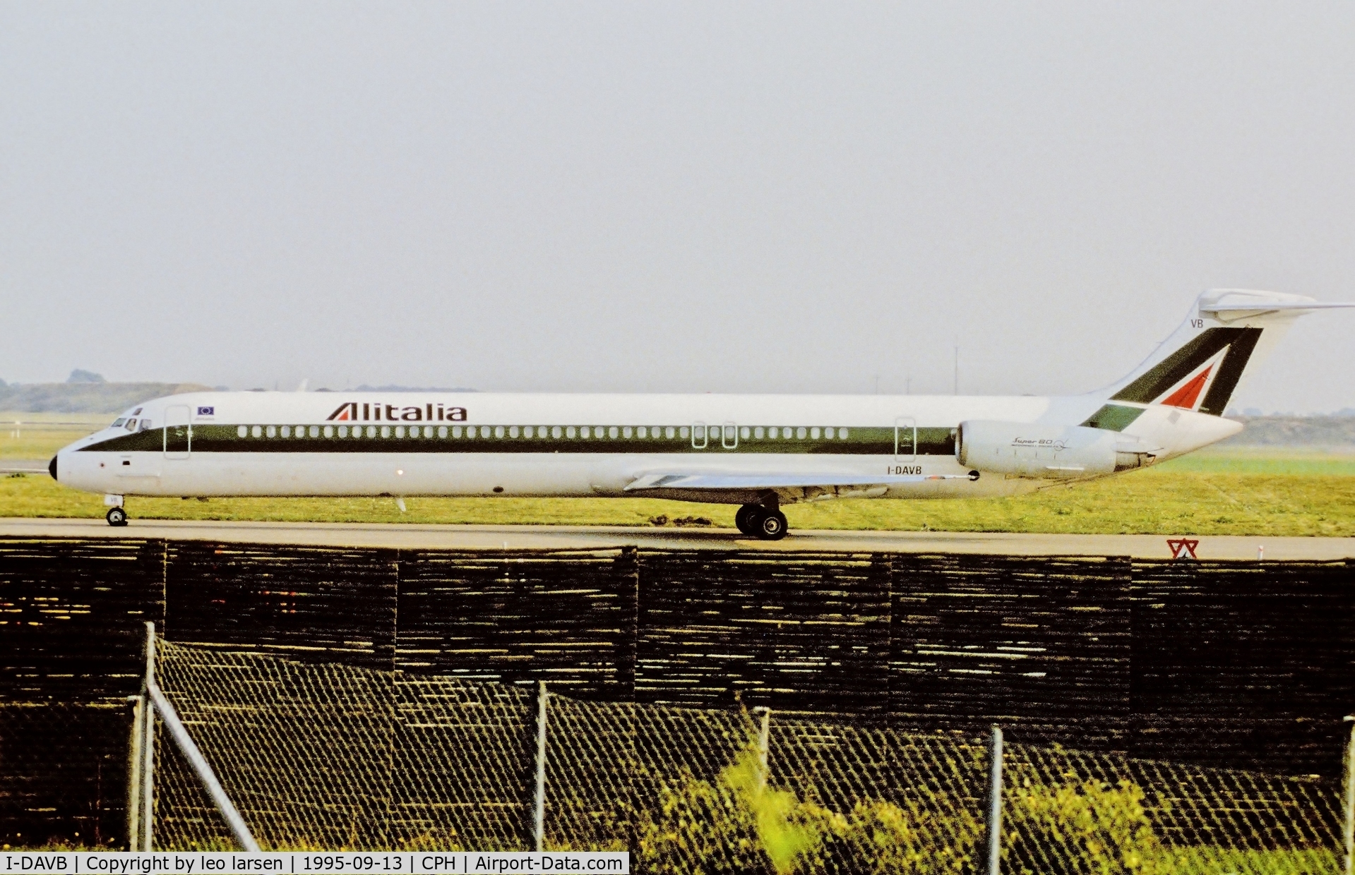 I-DAVB, 1986 McDonnell Douglas MD-82 (DC-9-82) C/N 49216/1262, Copenhagen 13.9.1995