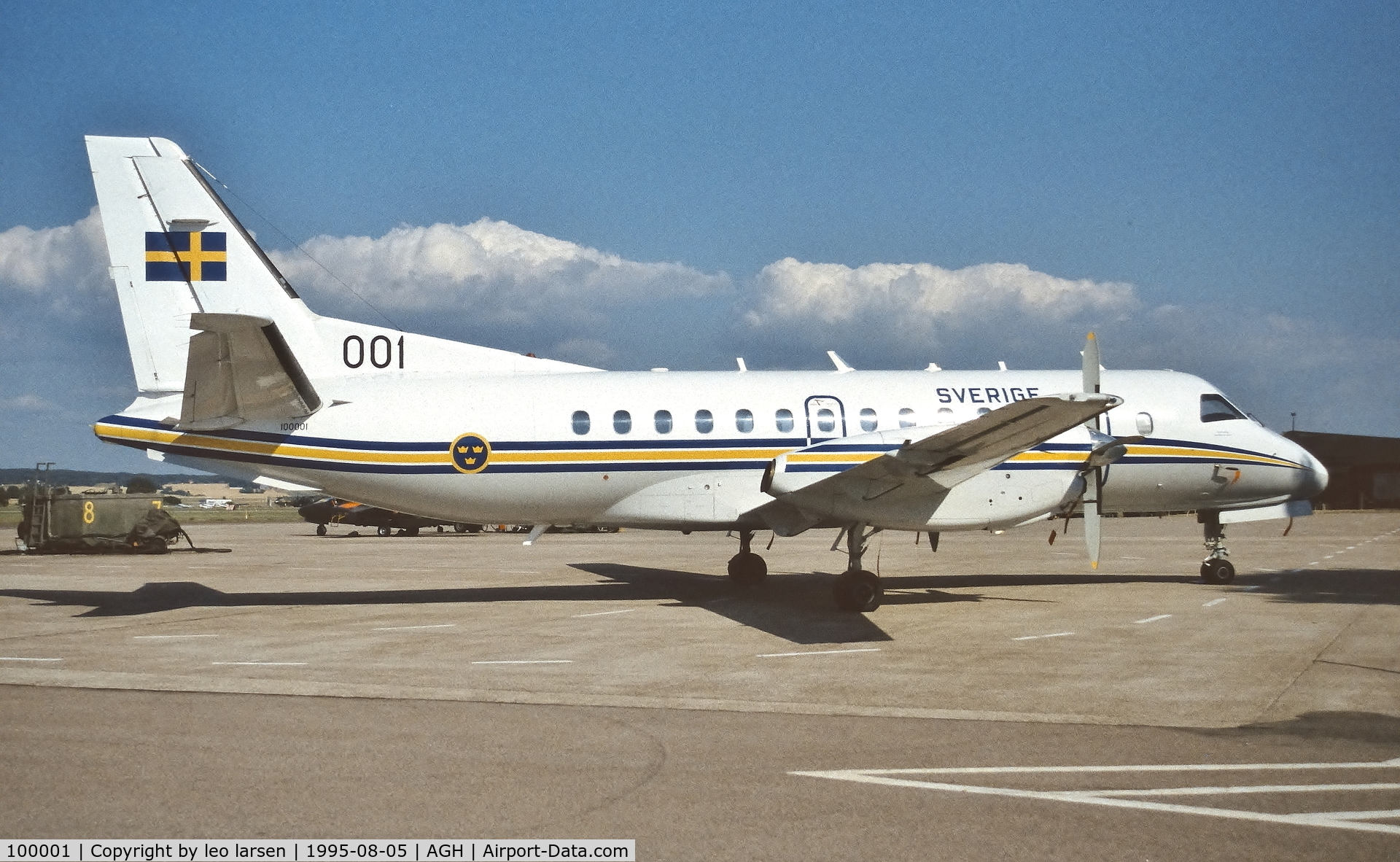 100001, 1989 Saab Tp100 (340B) C/N 340B-170, Ângelholm F.10 Air Show 5.8.1995