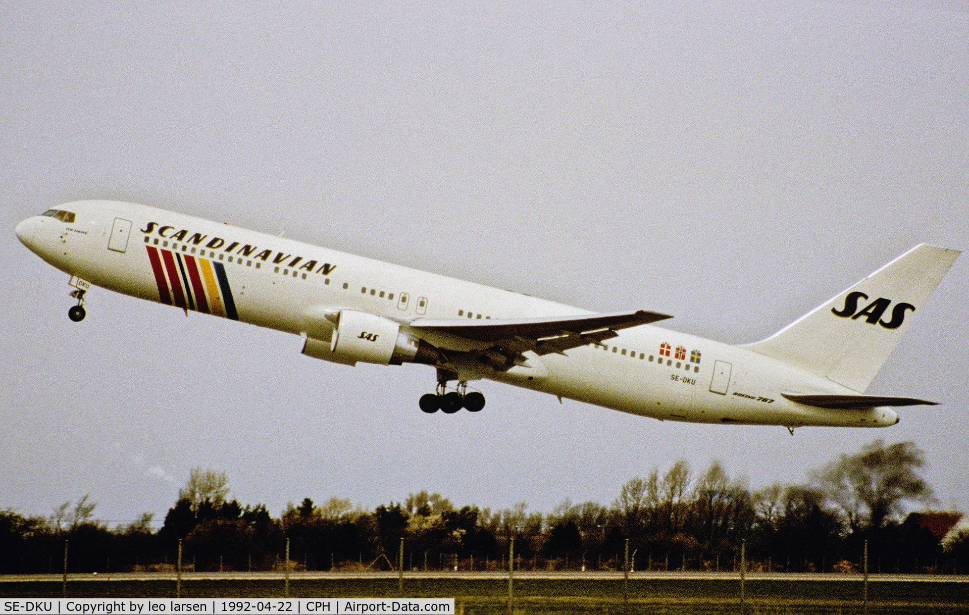 SE-DKU, 1991 Boeing 767-383/ER C/N 24729, Copenhagen 22.4.1992