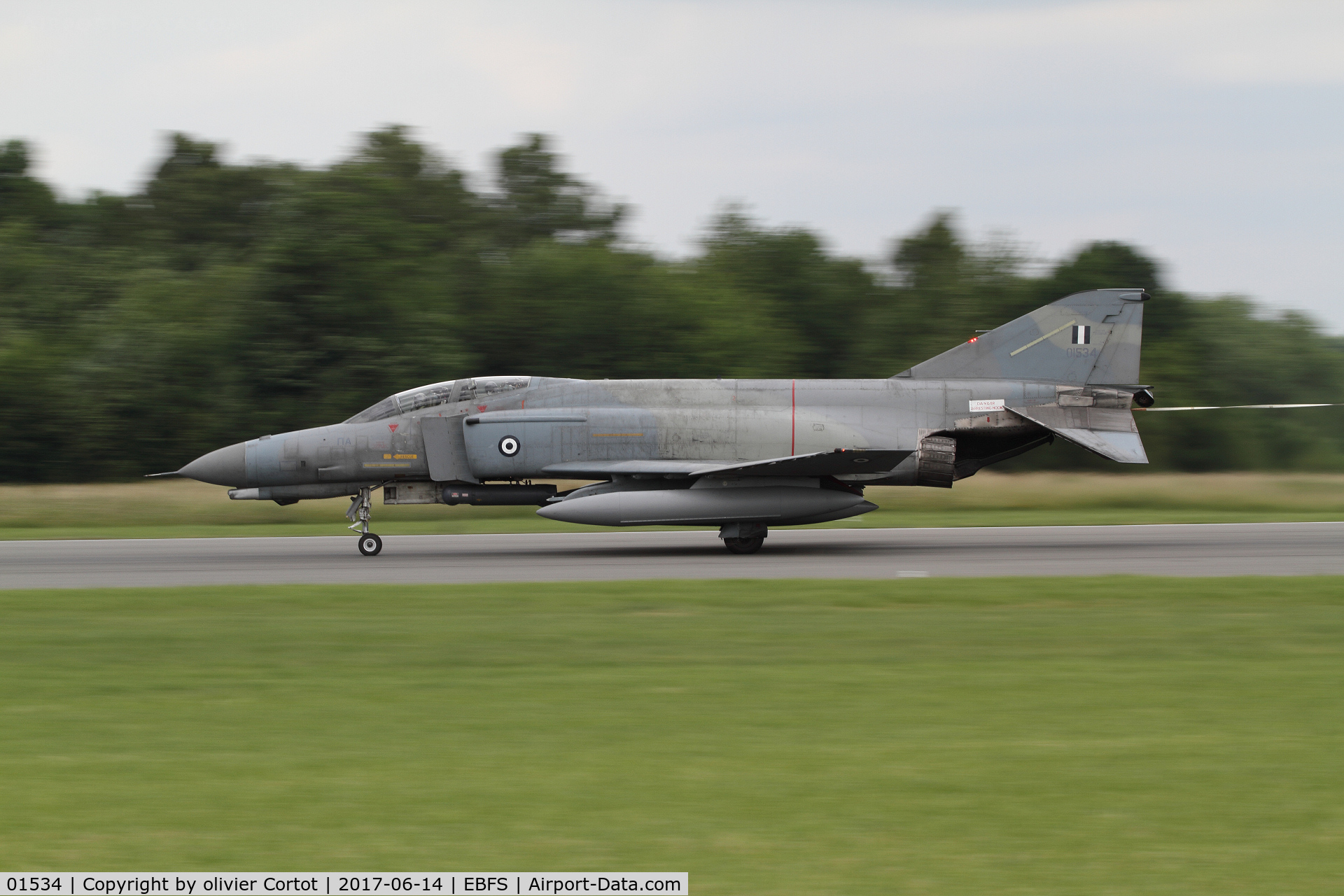 01534, 1972 McDonnell Douglas F-4E AUP Phantom II C/N 4569, and landing