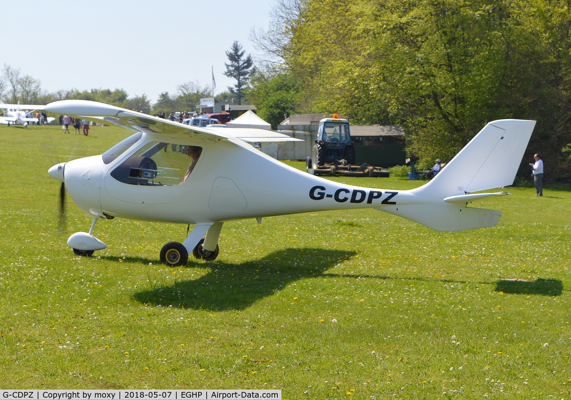 G-CDPZ, 2005 Flight Design CT2K C/N 8124, Flight Design CT-2K at Popham.
