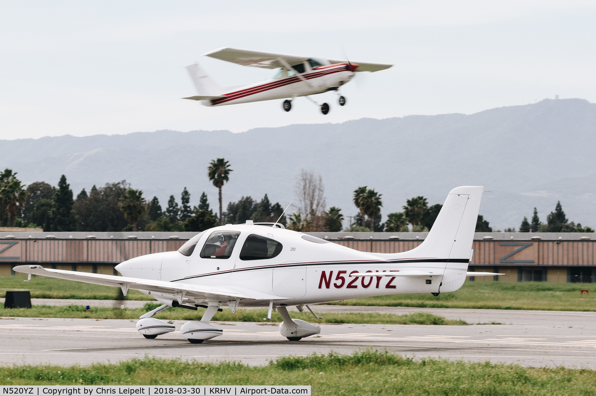 N520YZ, 2015 Cirrus SR20 C/N 2279, 2015 Cirrus SR20 from Hayward taxing out for departure at Reid Hillview Airport, San Jose, CA.