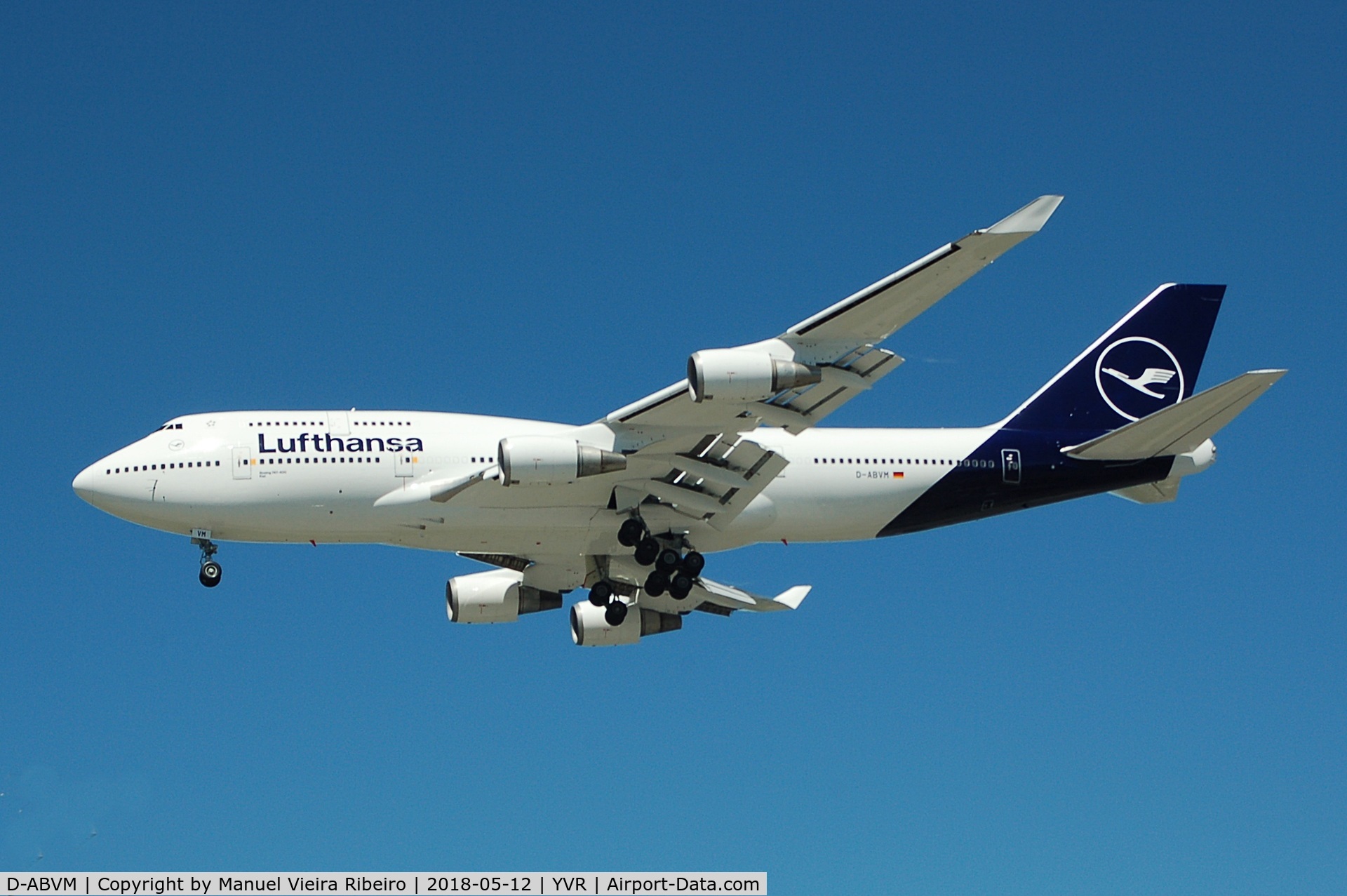 D-ABVM, 1998 Boeing 747-430 C/N 29101, The first Lufthansa B747-430 in the 2018 livery,and the first Lufthansa in the new livery to serve Vancouver.
