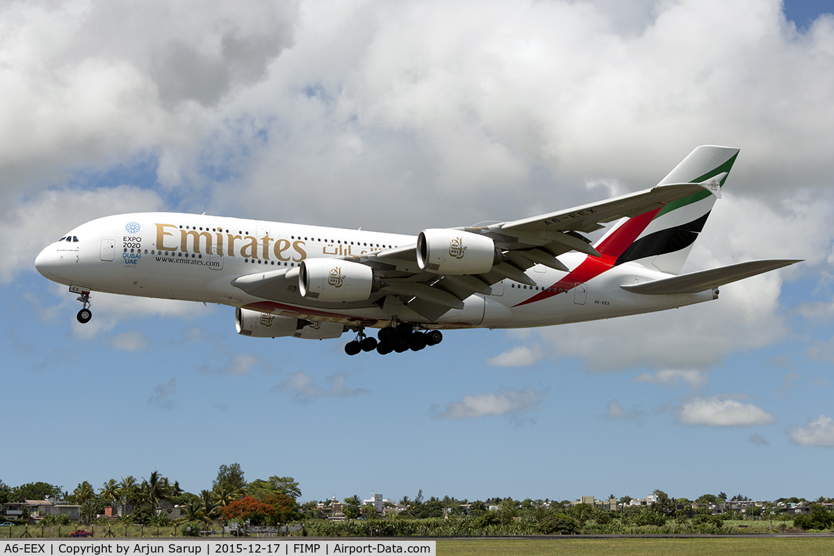 A6-EEX, 2014 Airbus A380-861 C/N 154, Approaching Rwy 14 at Plaisance.