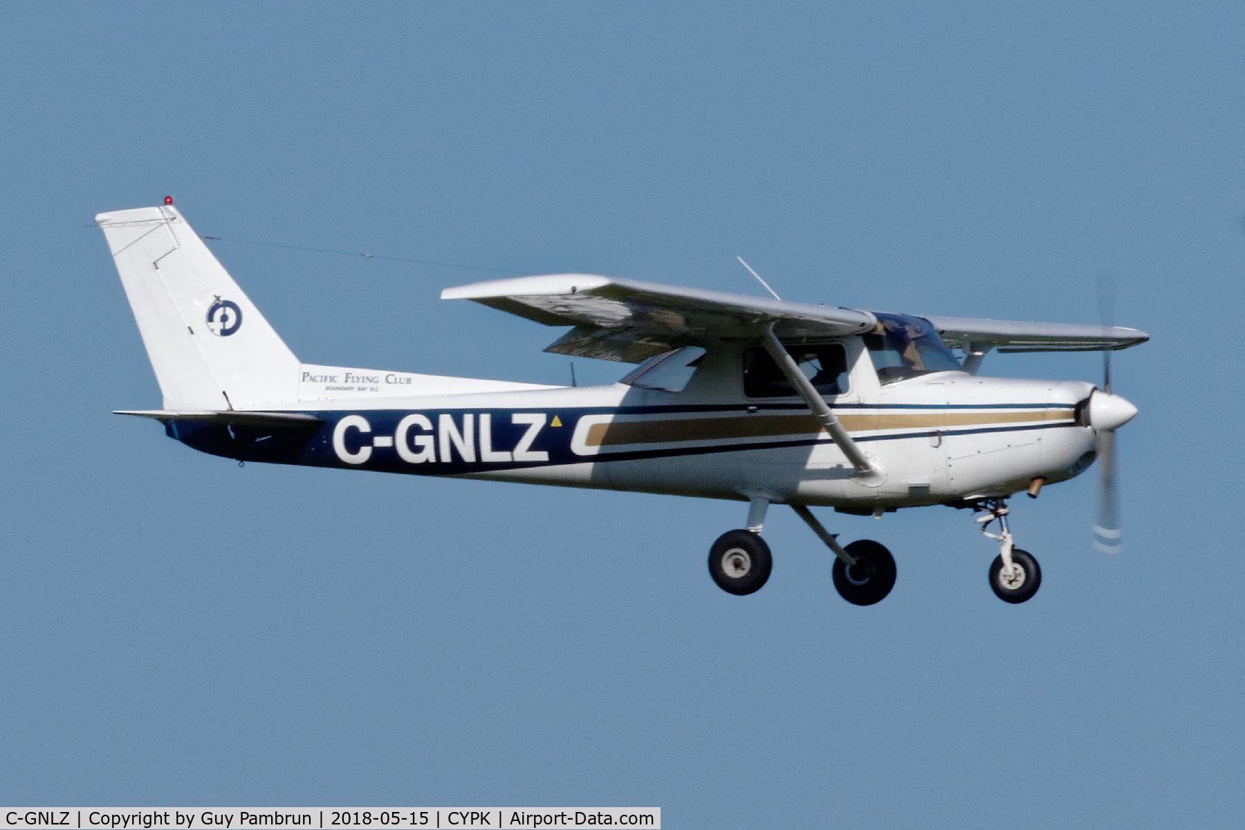 C-GNLZ, 1981 Cessna 152 C/N 15284649, Landing