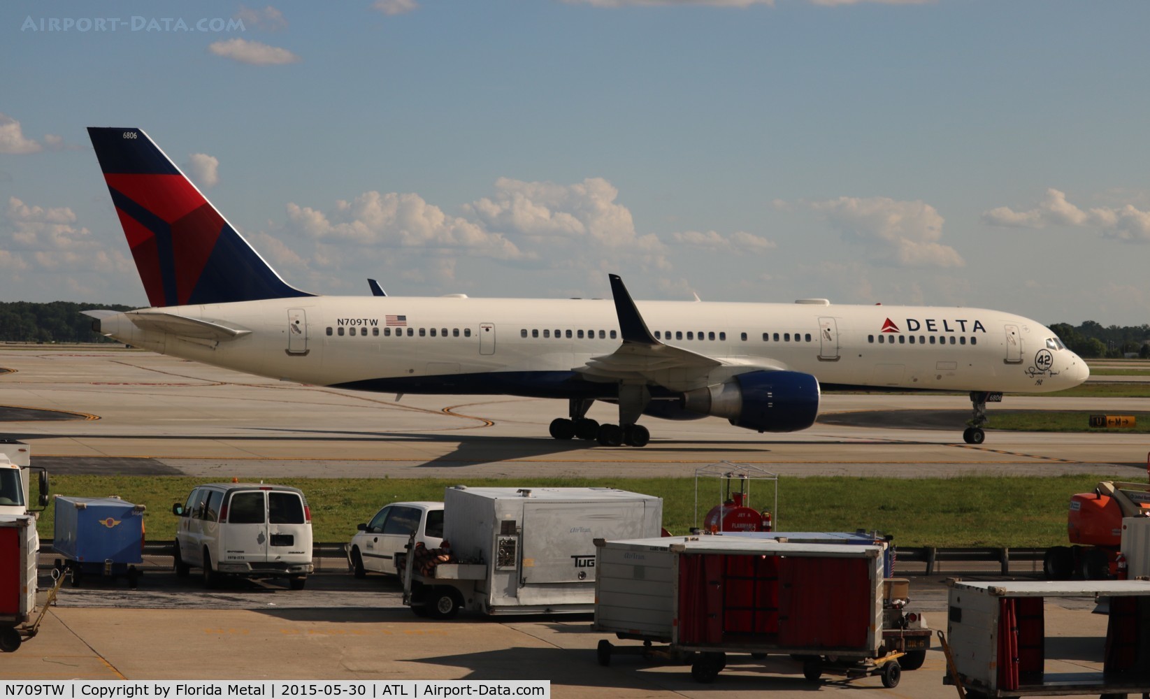 N709TW, 1997 Boeing 757-2Q8 C/N 28168, Delta