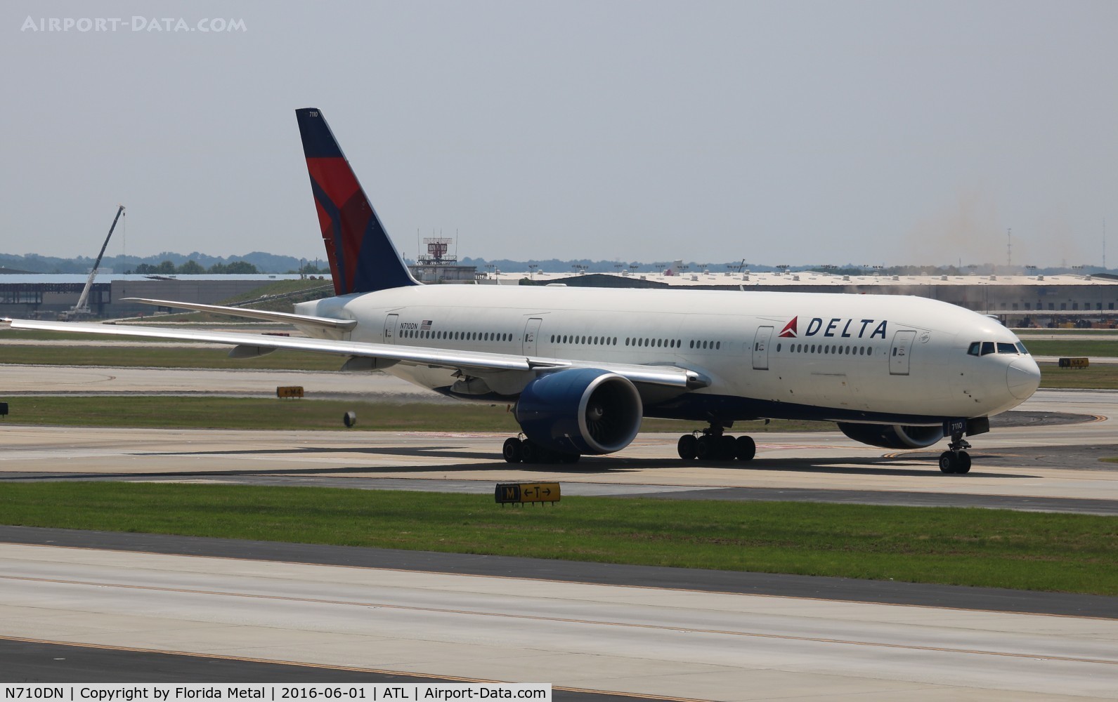 N710DN, 2010 Boeing 777-232/LR C/N 40560, Delta