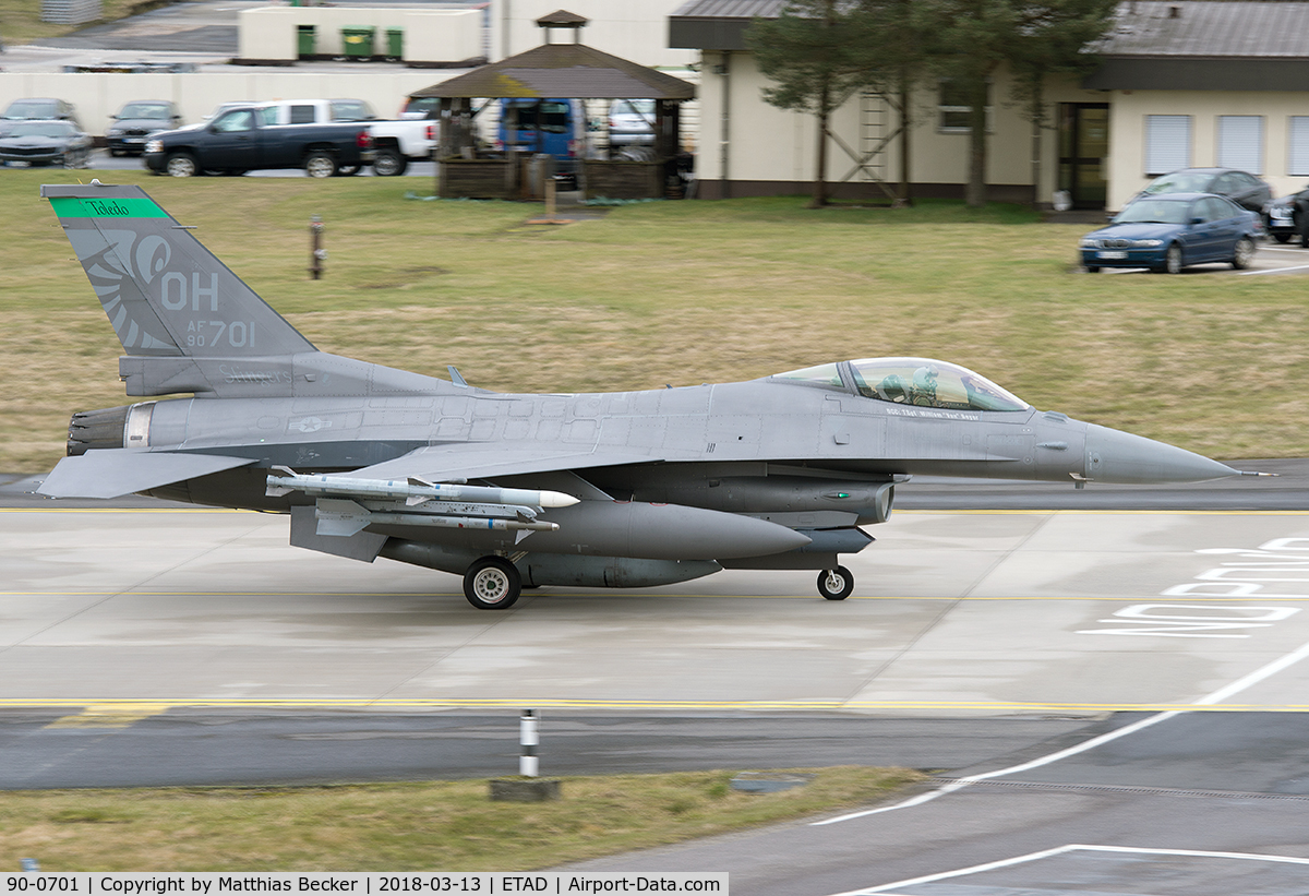 90-0701, 1990 General Dynamics F-16CM Fighting Falcon C/N 1C-309, 90-0701