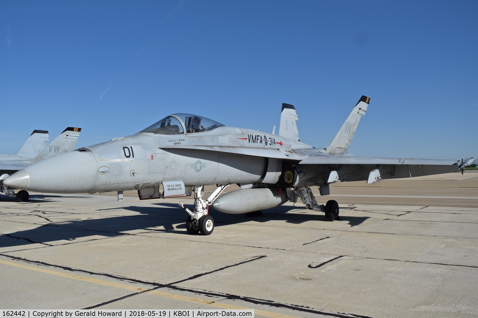162442, McDonnell Douglas F/A-18A-15-MC Hornet C/N 0288/A233, VMFA-314 “Black Knights”, NAS Miramar, CA.
