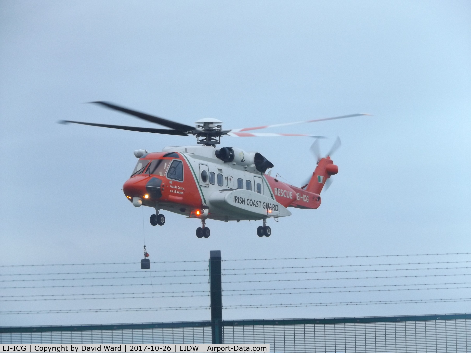 EI-ICG, 2011 Sikorsky S-92A C/N 920150, Irish Coast Guard EI-ICG Lifting from Dublin