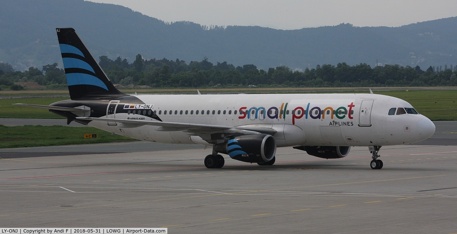 LY-ONJ, 2010 Airbus A320-214 C/N 4203, Small Planet Airlines Airbus A320-200