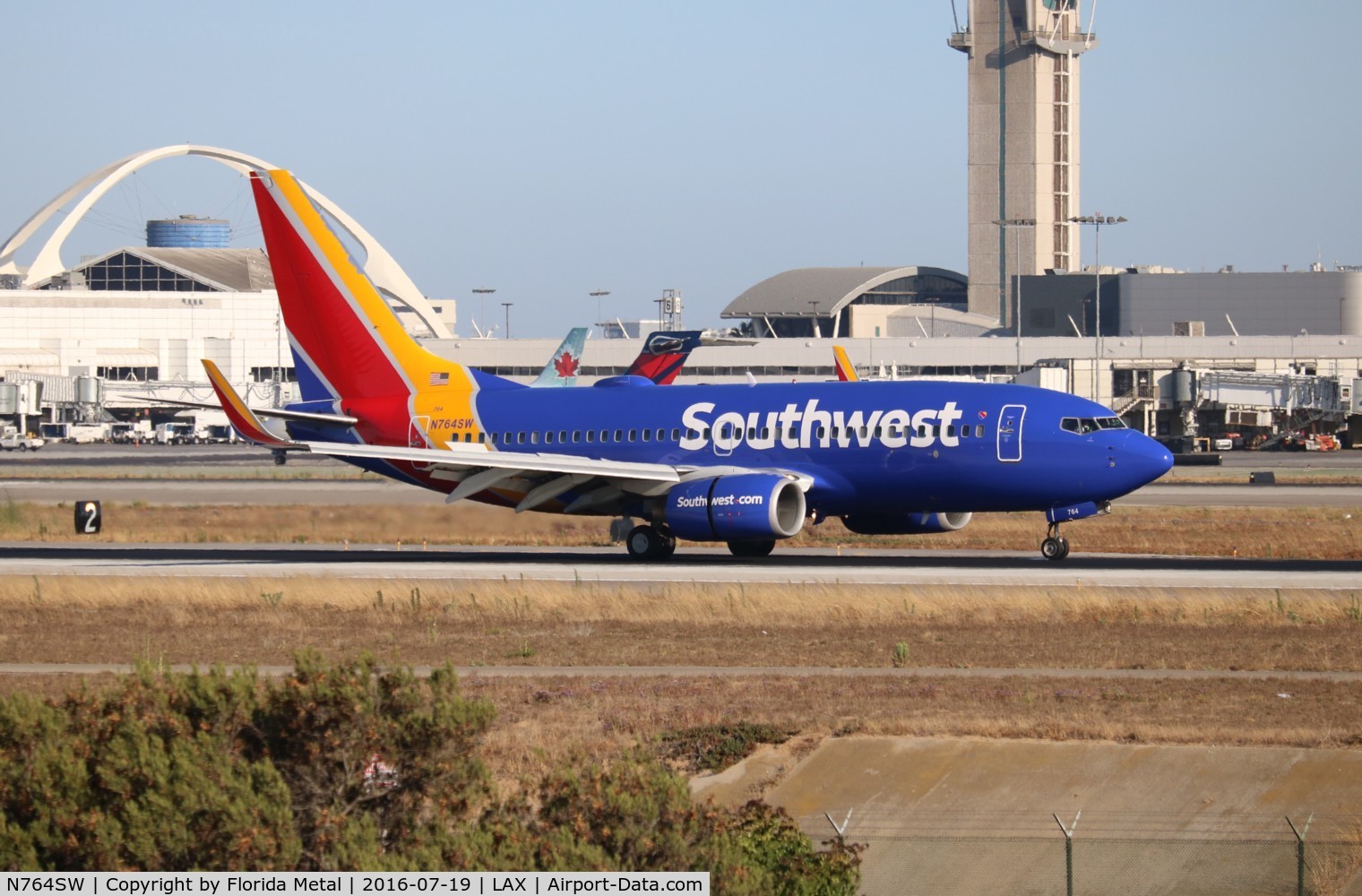 N764SW, 2000 Boeing 737-7H4 C/N 27878, Southwest